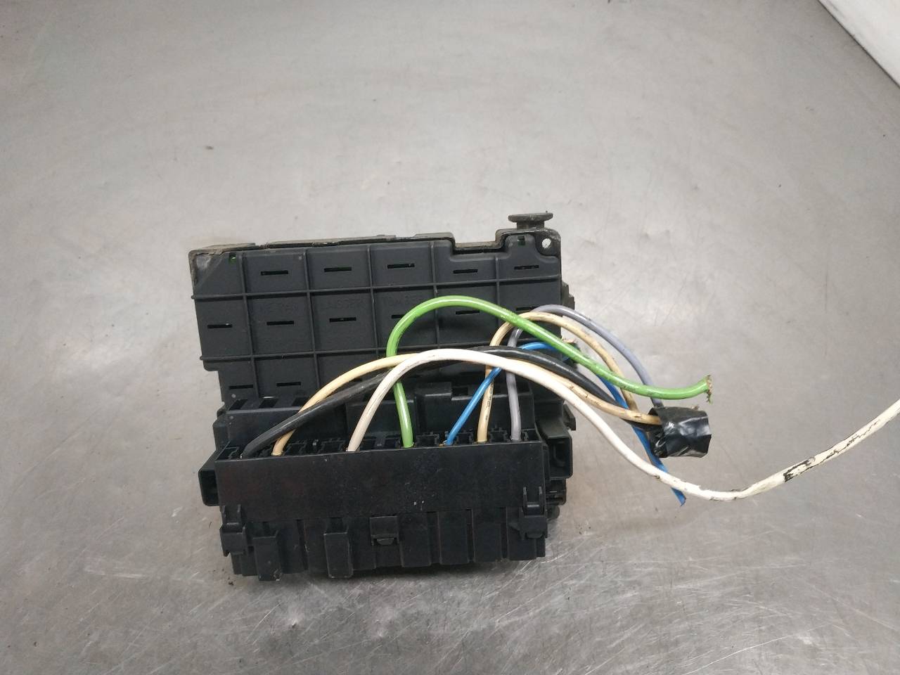 Caja de relés / fusibles RHYDW10TD,RHY 9646405180 de Peugeot 307 (3a/c) 2004-2009 - pieza usada