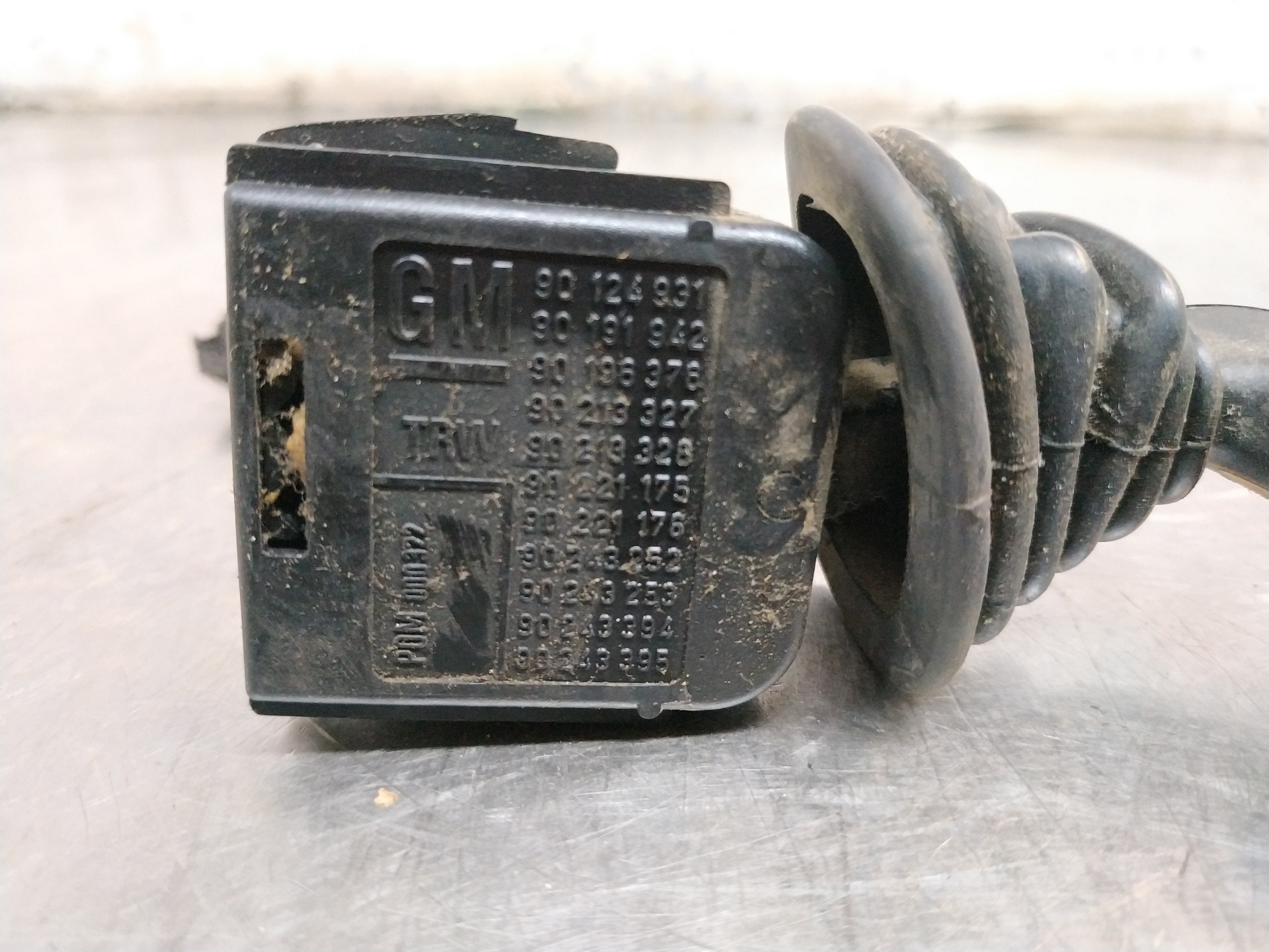 Mando del limpia Y20DTH 90124931 de Opel Zafira a monospace (t98) 1999-2005 - pieza usada