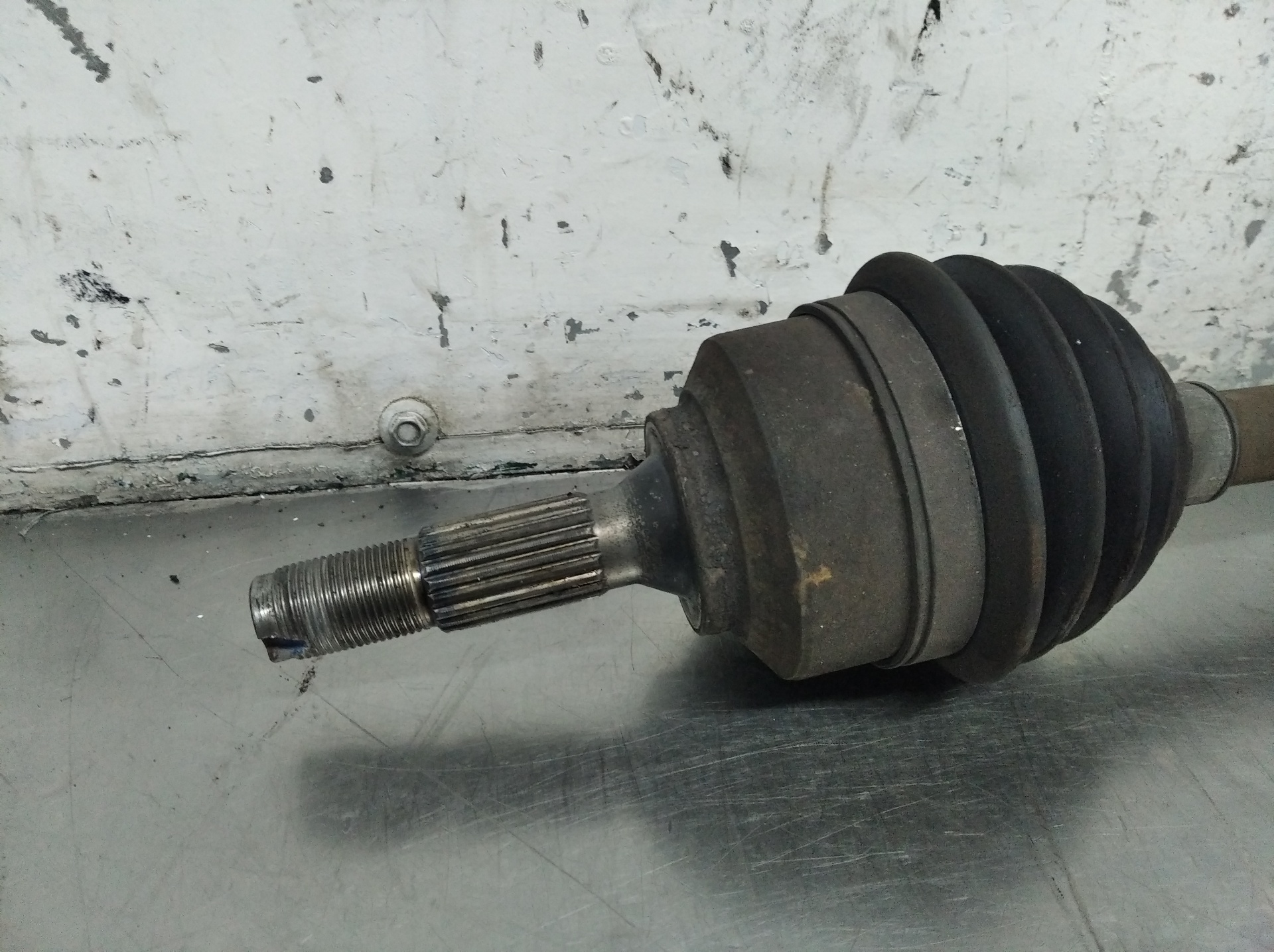 CITROËN C3 1 generation (2002-2010) Front Left Driveshaft 9650624280 23609904