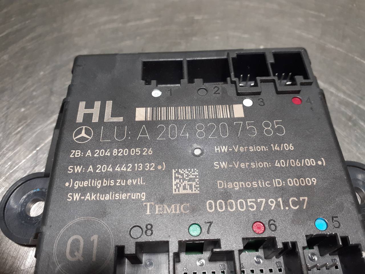 MERCEDES-BENZ C-Class W204/S204/C204 (2004-2015) Другие блоки управления A2048207585 18959349
