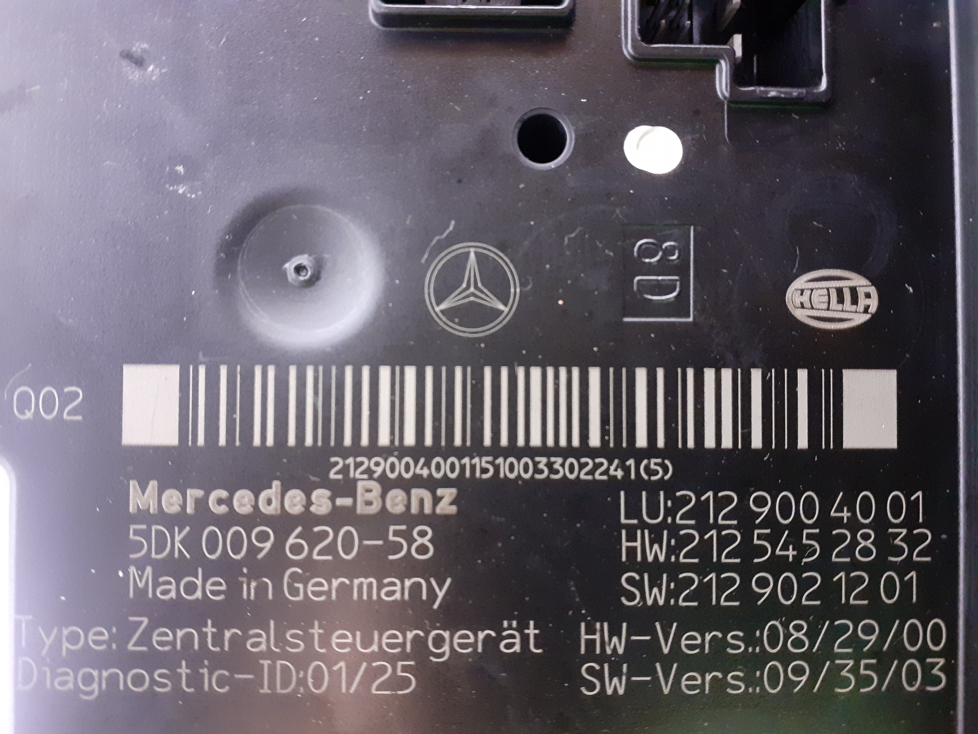 MERCEDES-BENZ E-Class W212/S212/C207/A207 (2009-2016) Fuse Box A2129004001 18988449