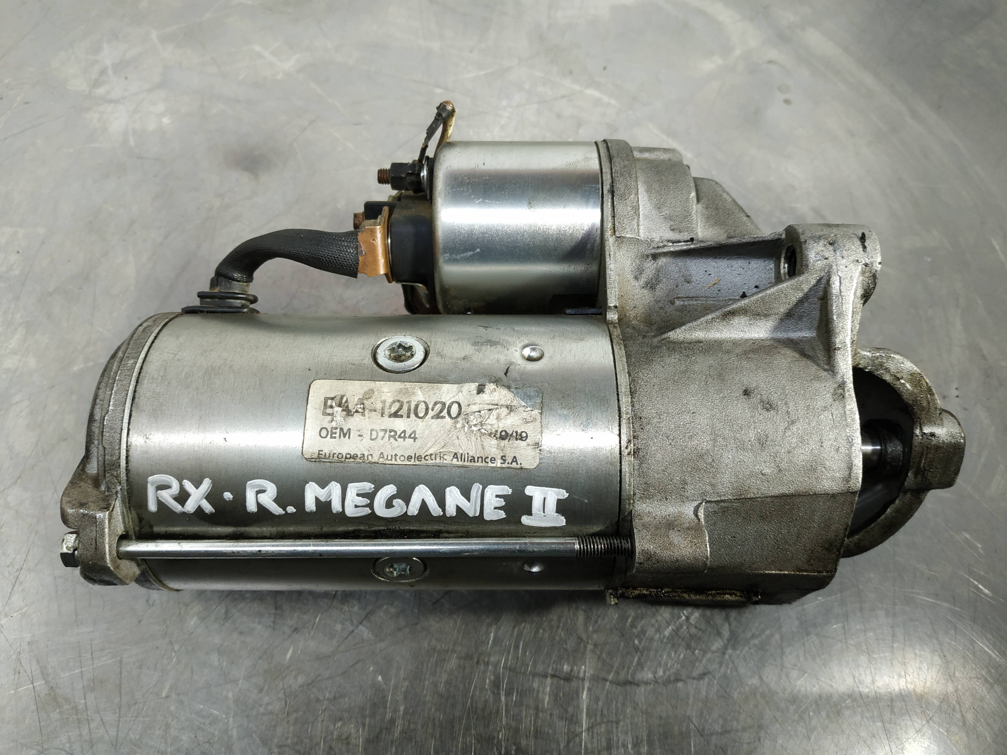 AUDI Megane 2 generation (2002-2012) Starter Motor D7R44 19018363