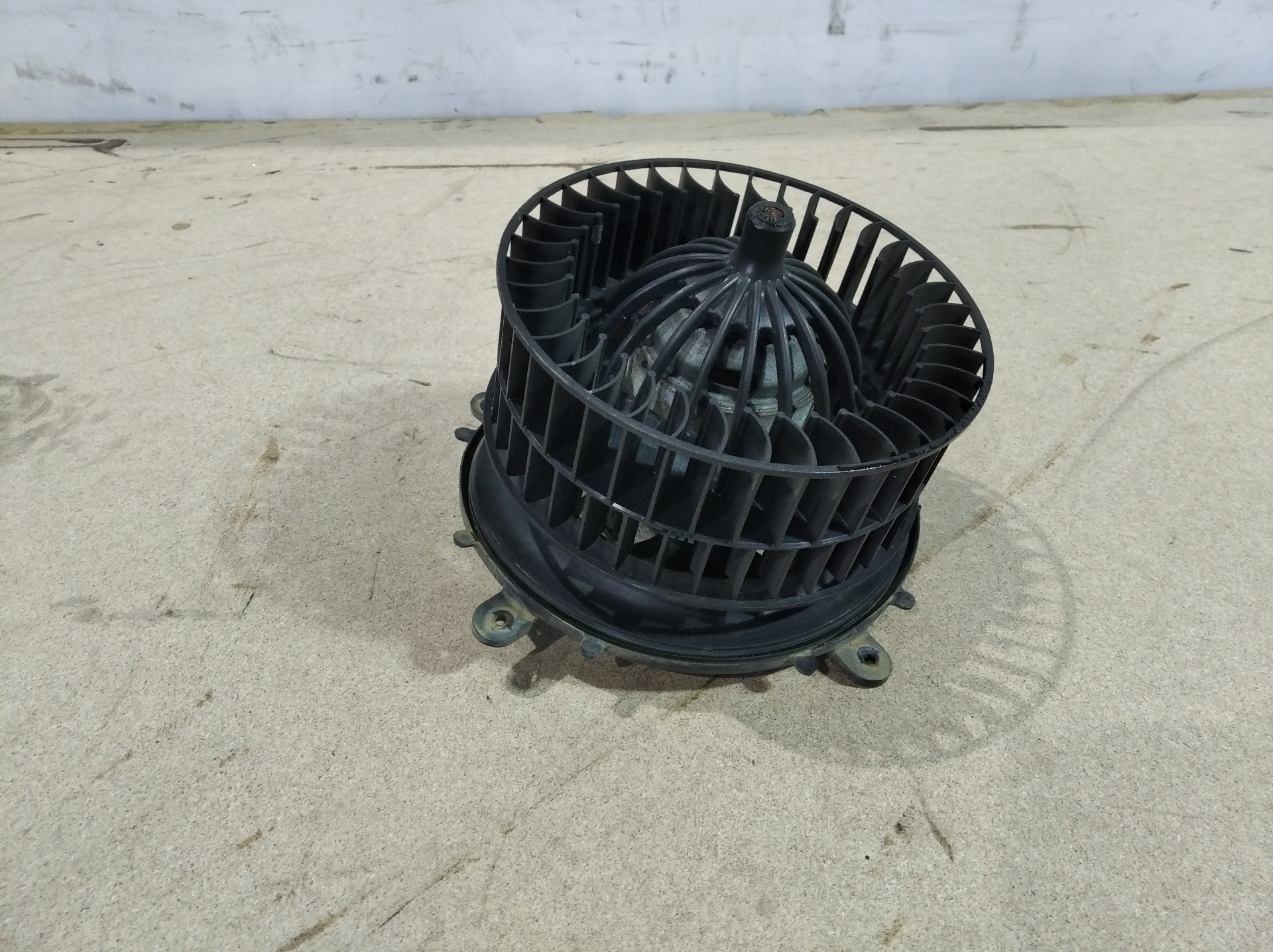 NISSAN S-Class W220 (1998-2005) Heater Blower Fan 20546 23611419