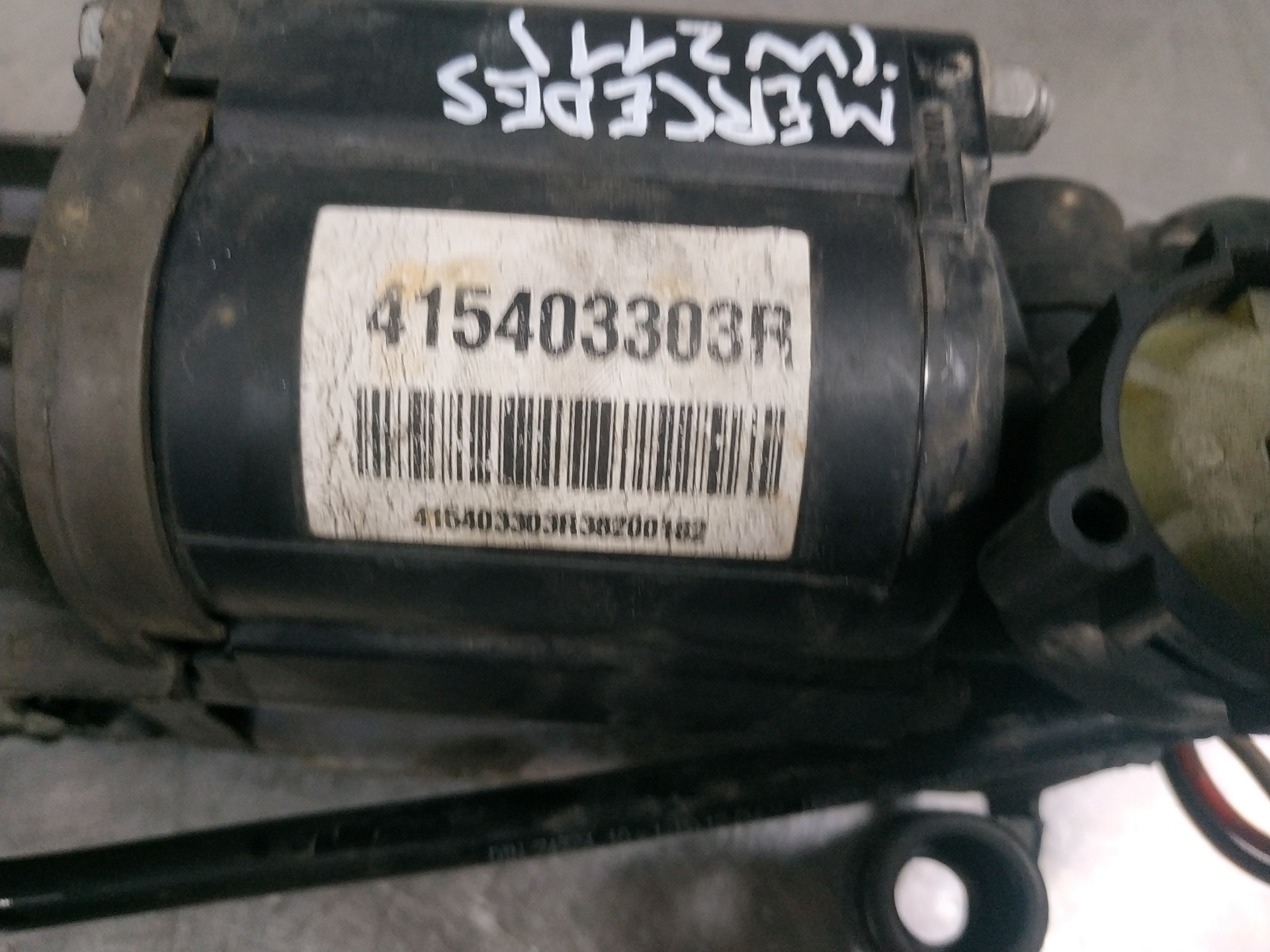 MERCEDES-BENZ E-Class W211/S211 (2002-2009) Suspension Compressor 415403303R 26804163