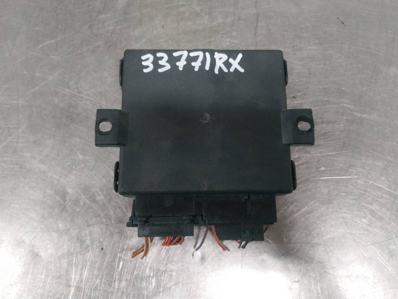 Módulo electronico Z16XE 24437076 de Opel Astra 1998-2003 - pieza usada