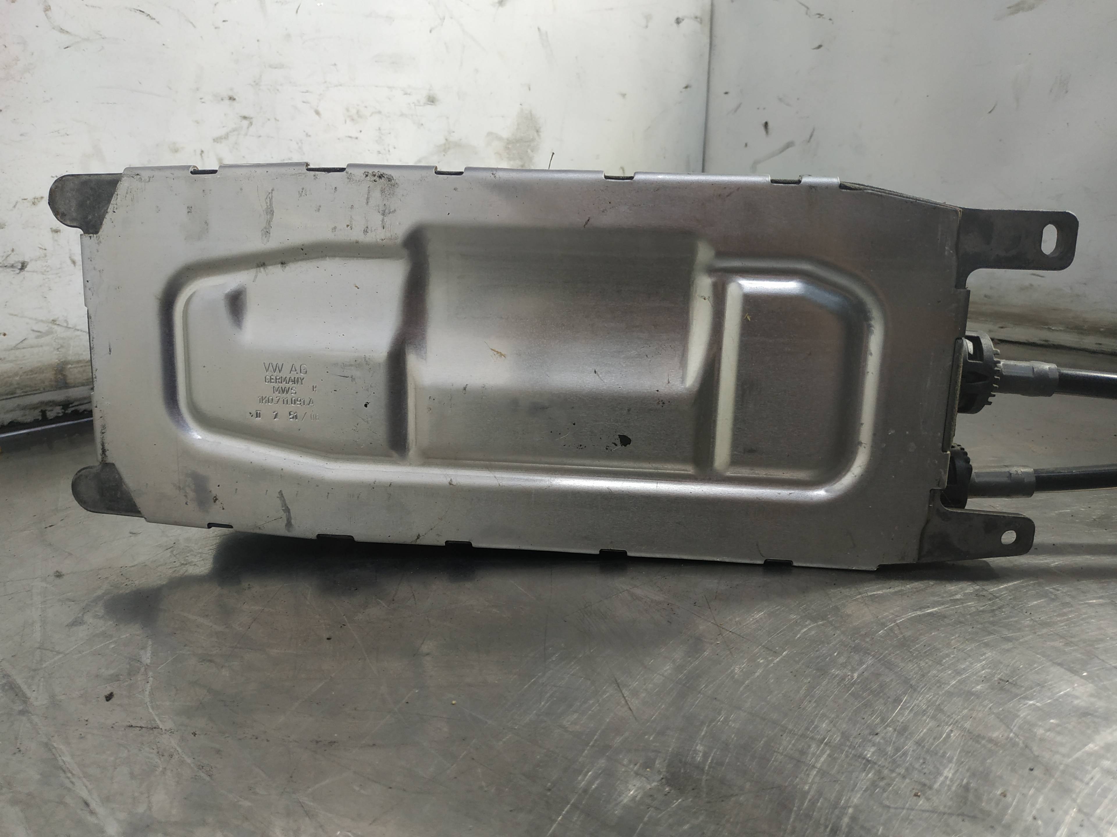 OPEL Toledo 3 generation (2004-2010) Головка рычага КПП 1K0711049BG 19023268