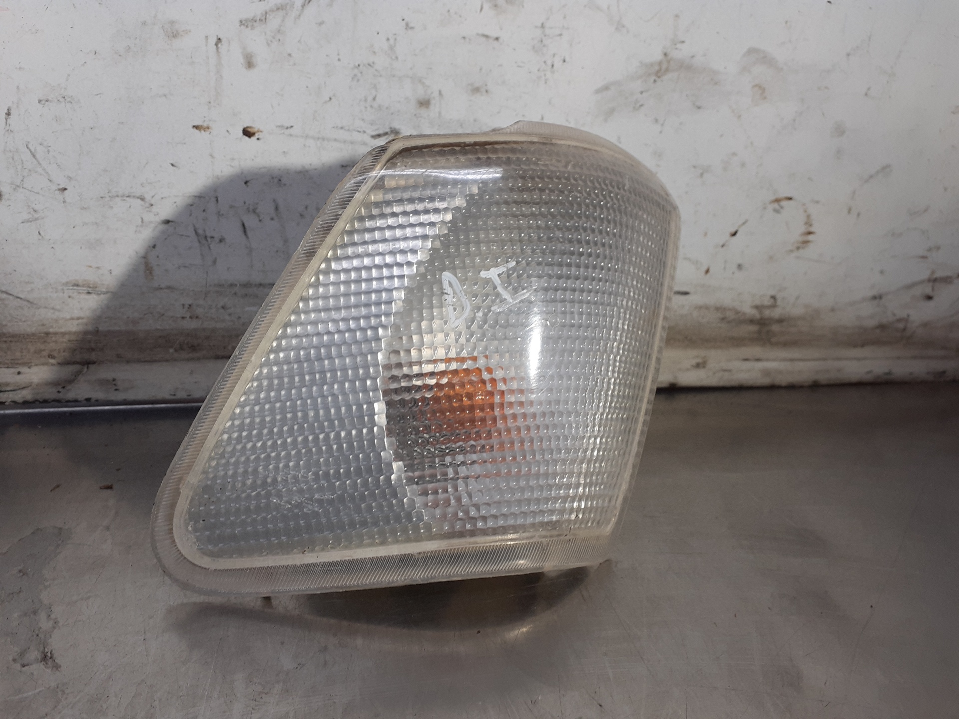 FORD Transit 2 generation (1986-2003) Indicator semnalizare stânga față 003853E 19013771