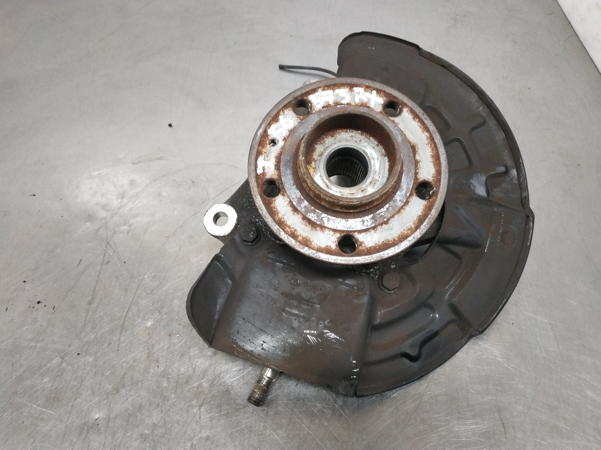 Mangueta delantera izquierda 9461943 de Volvo S80 2001-2004