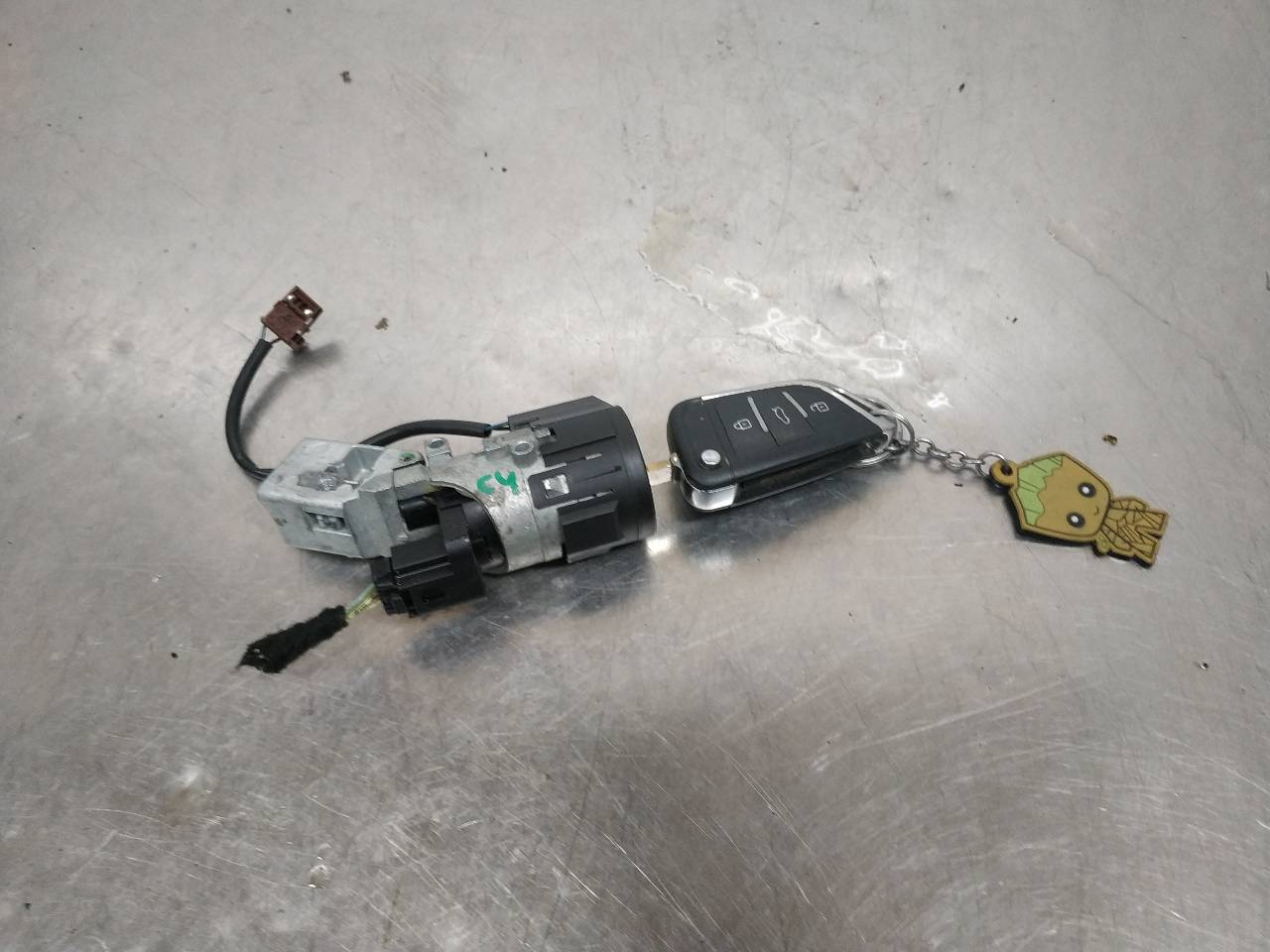Comutador de arranque 9663123380 de Citroen C4 2004-2008 - pieza usada