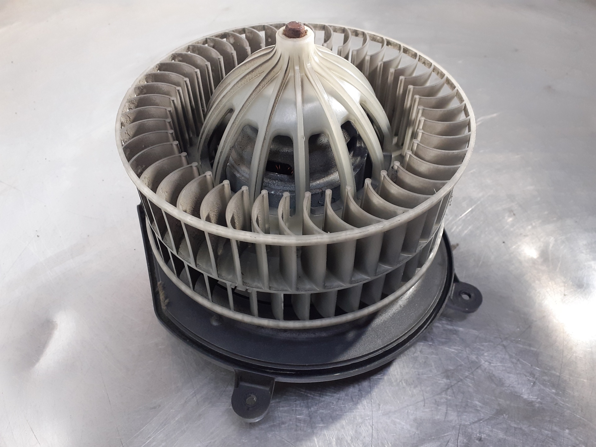 MERCEDES-BENZ E-Class W211/S211 (2002-2009) Heater Blower Fan 9400973 18993138