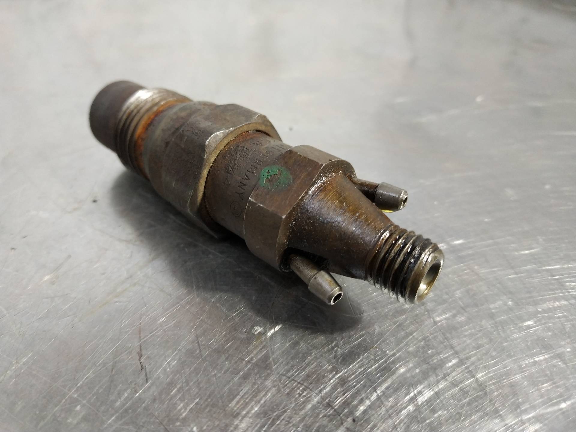 MERCEDES-BENZ Injector de combustibil KCA30S44 19053026