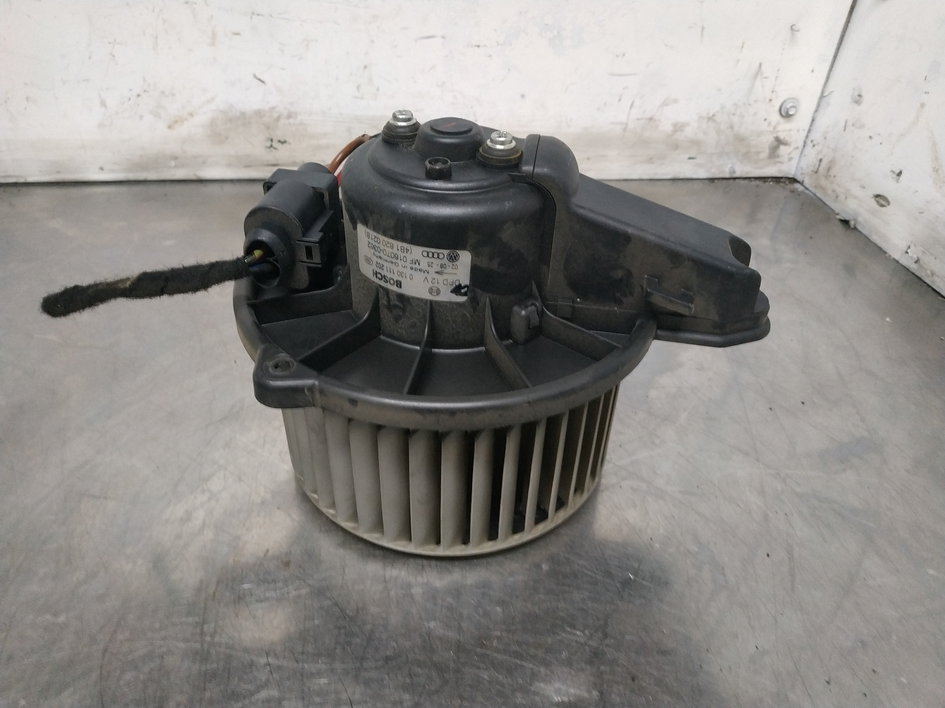 AUDI A3 8L (1996-2003) Heater Blower Fan 4B1820021B 19152726