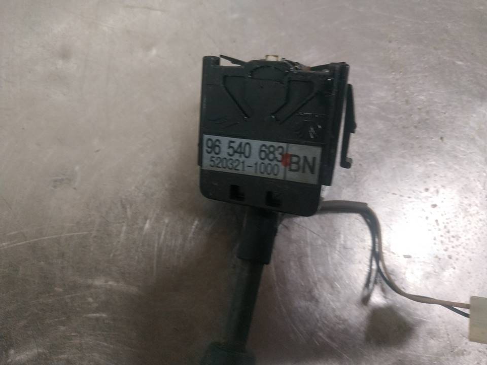 Mando intermitentes F8CV 96540683 de Daewoo Matiz (m100, m150) 1998-2004