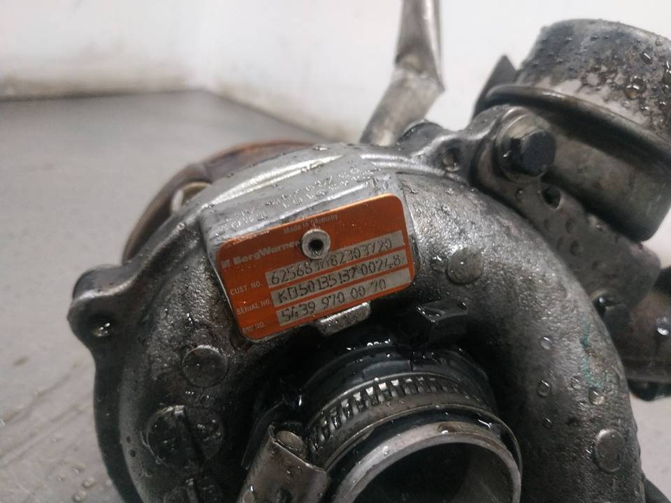Turbocompresor 54399700070 de Renault Laguna iii 2007-2016 - pieza usada