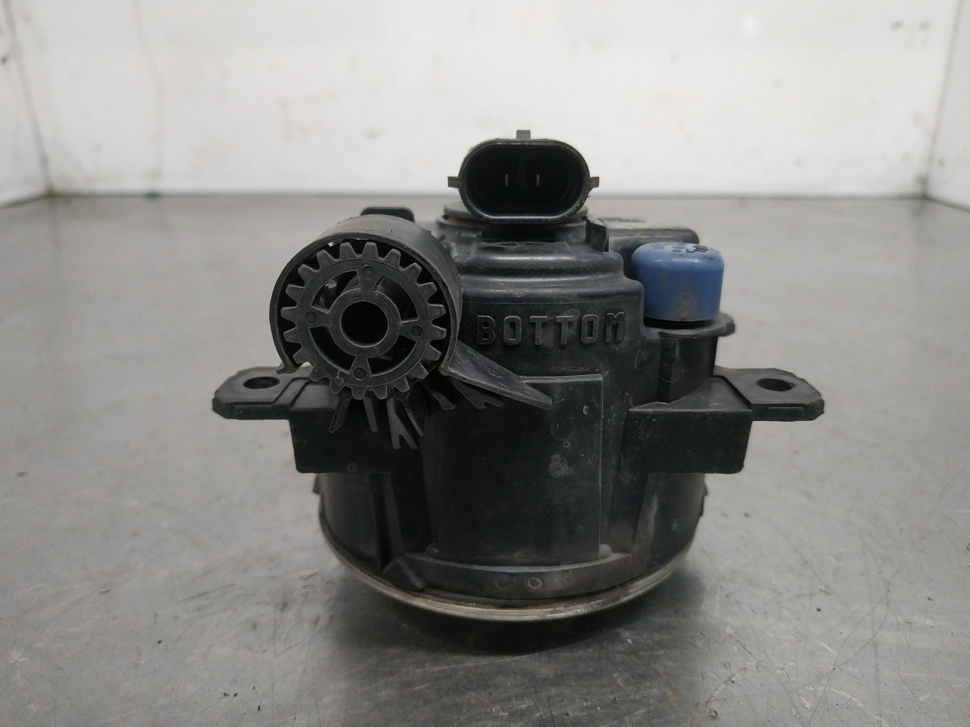 Nebelscheinwerfer rechts 89211690 de Citroen C4 2010-2011 - pieza usada