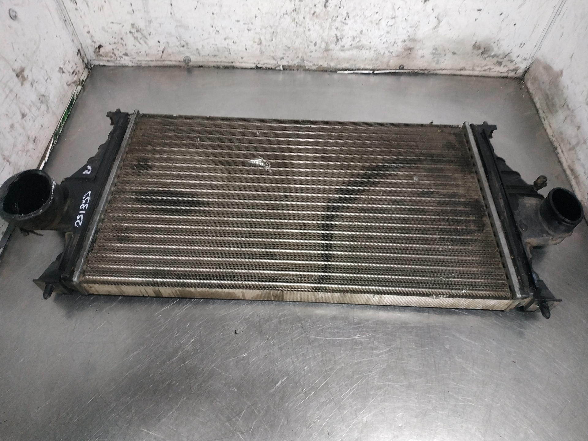 MASERATI 406 1 generation (1995-2004) Intercooler Radiator 23583974