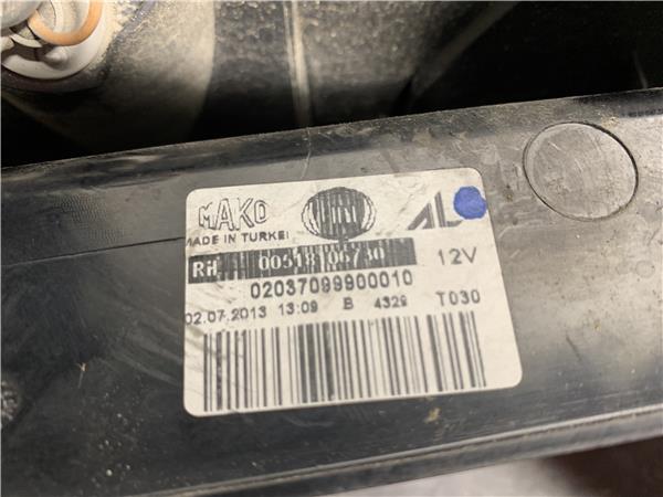 Scheinwerfer hinten rechts 00518106730 de Fiat Ii doblo (152) 2010-0 - pieza usada