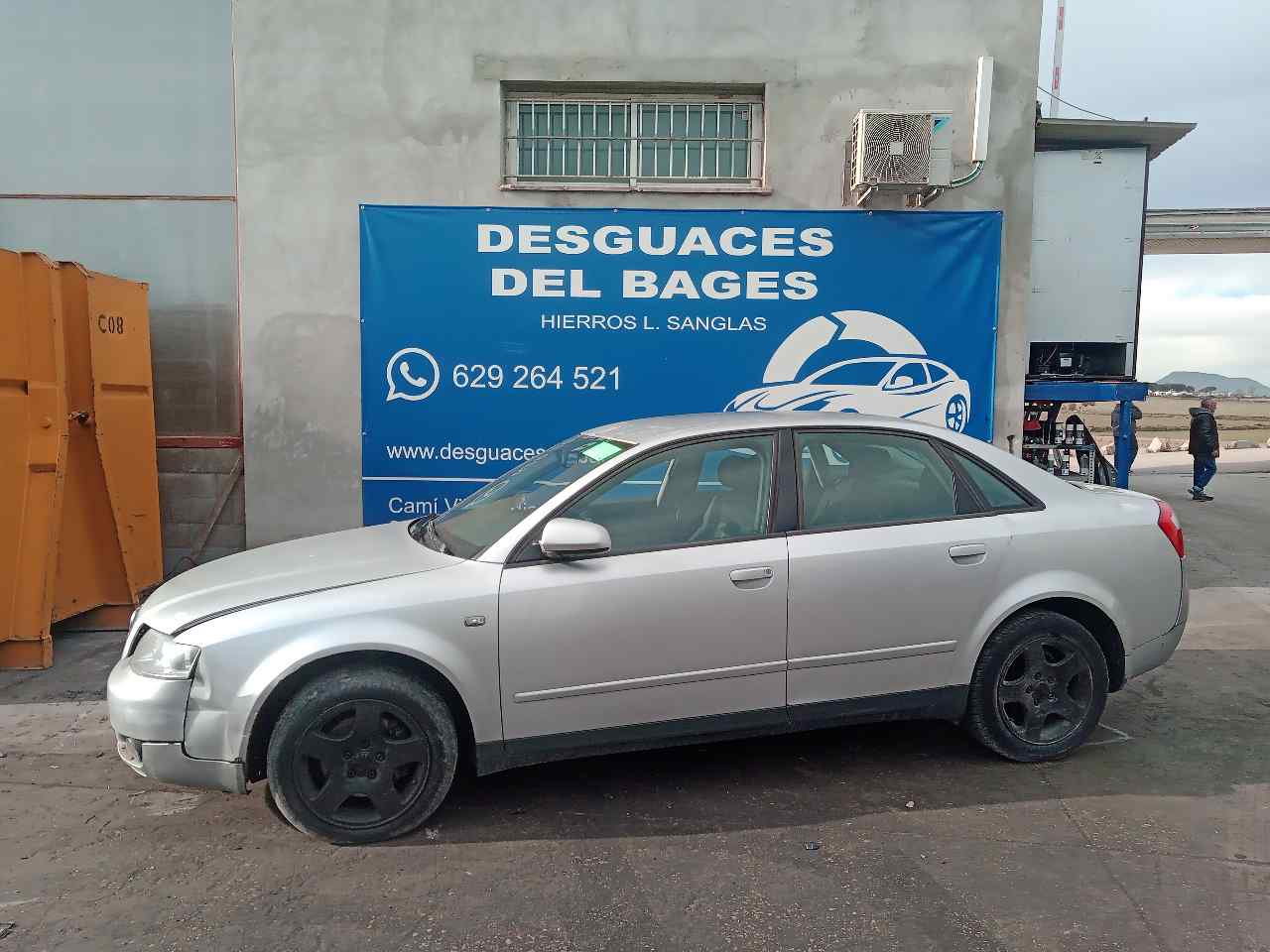 AUDI A4 B6/8E (2000-2005) Priekinis dešinys žibintas 17D171101N2 24851776