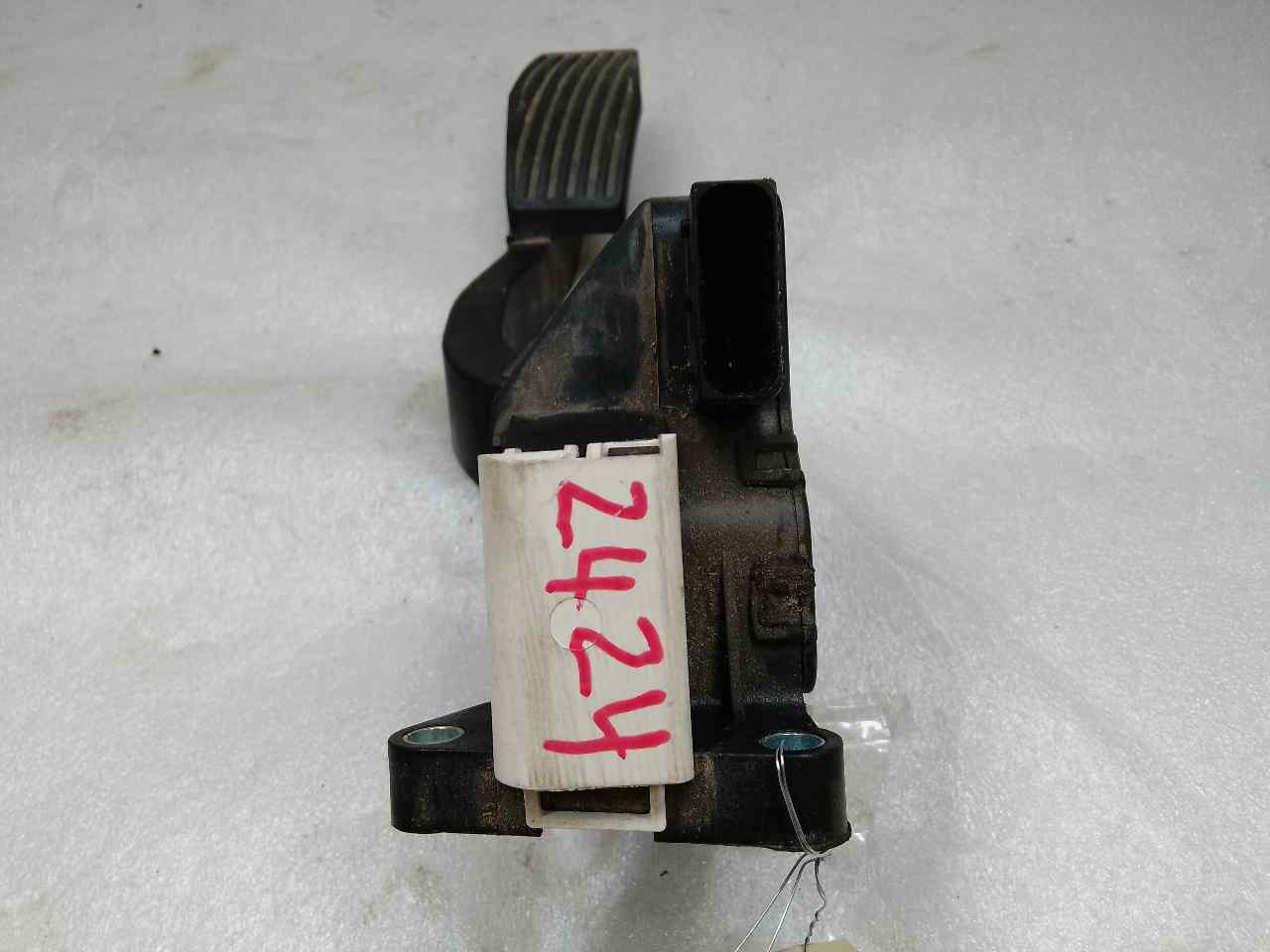 OPEL Corsa D (2006-2020) Throttle Pedal 13305804 24827227