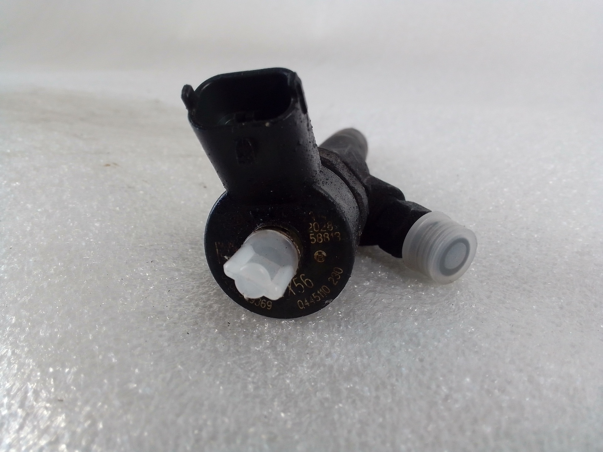 RENAULT Scenic 2 generation (2003-2010) Fuel Injector 0445110230 20073848