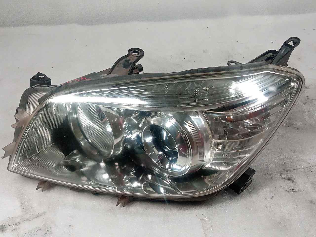 TOYOTA RAV4 2 generation (XA20) (2000-2006) Front Left Headlight 7619 23802822