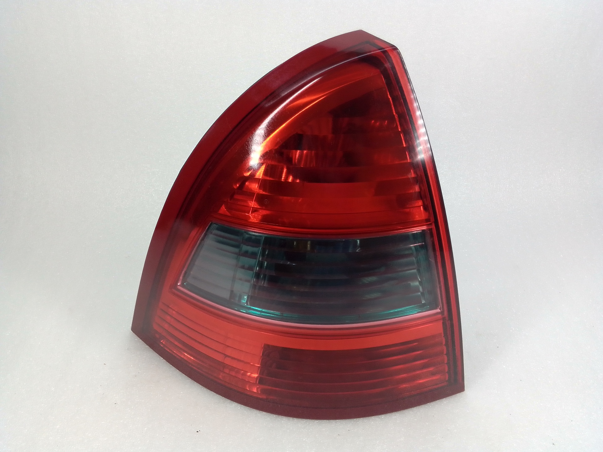 CITROËN C5 1 generation (2001-2008) Rear Left Taillight 89032697 20061940