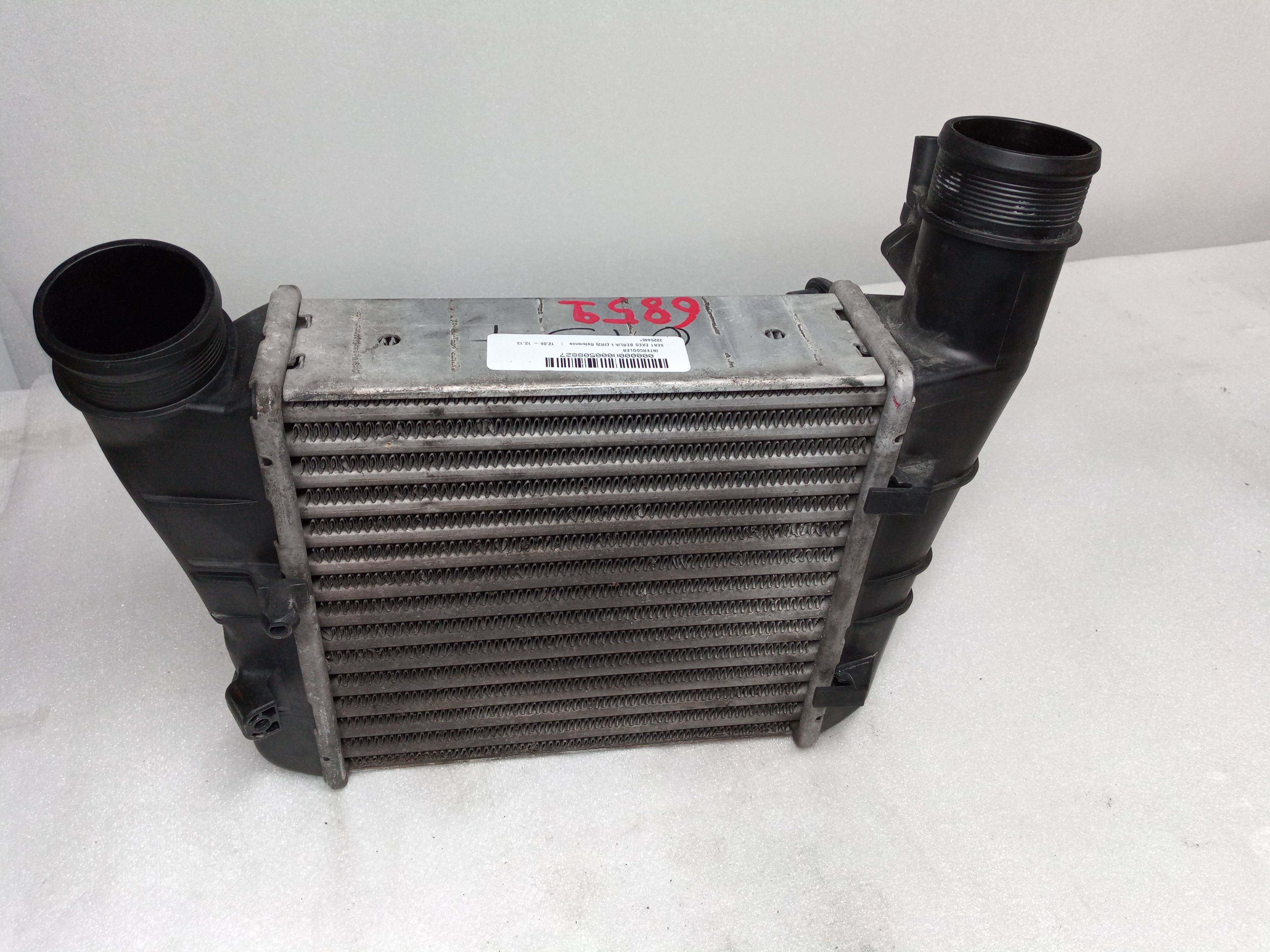 SEAT Exeo 1 generation (2009-2012) Intercooler Radiator 3229440 23967239