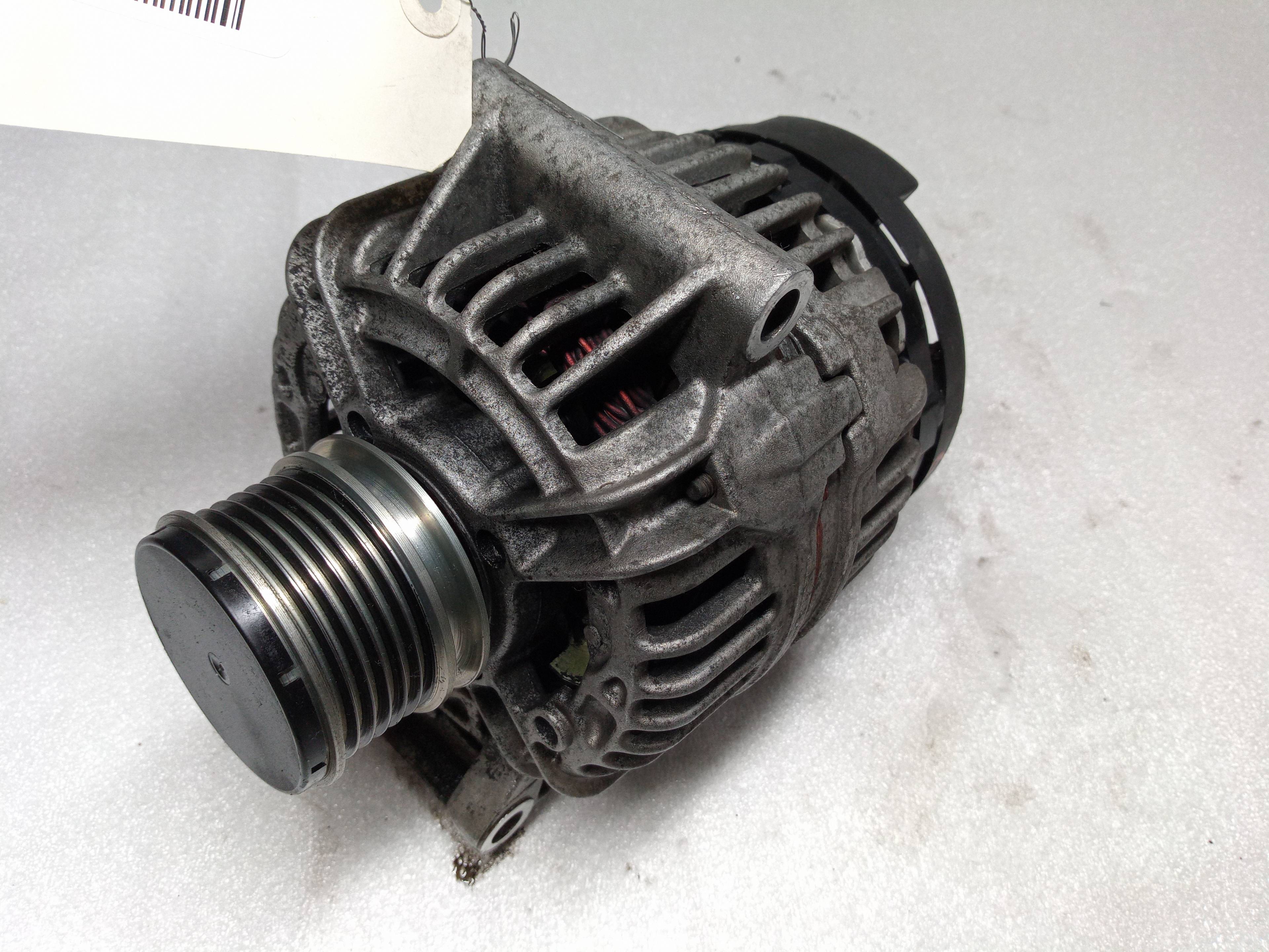 VOLKSWAGEN Polo 3 generation (1994-2002) Alternator 0124325031 23802518