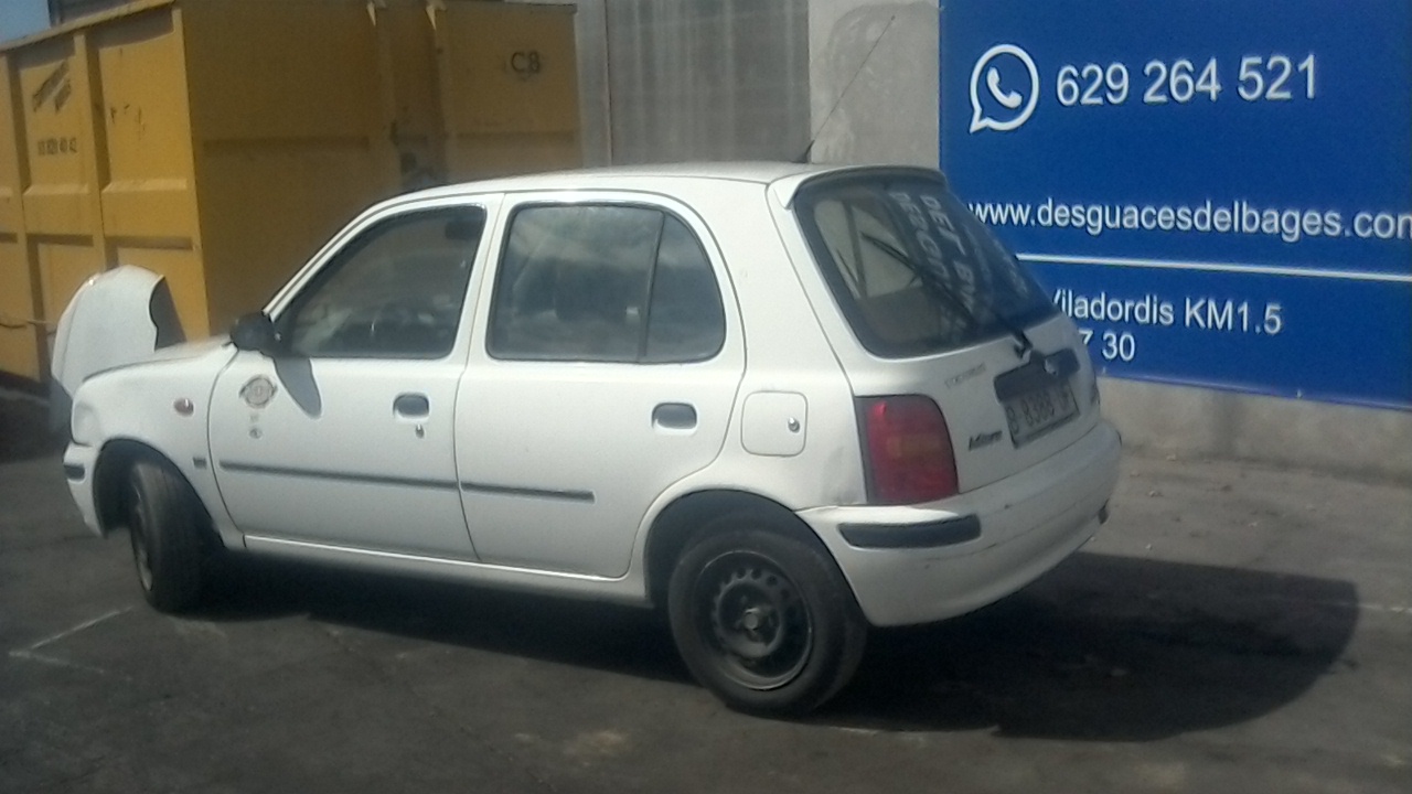 NISSAN Micra K11 (1992-2003) Aizmugurējais kreisais lukturis HELLA 23799562