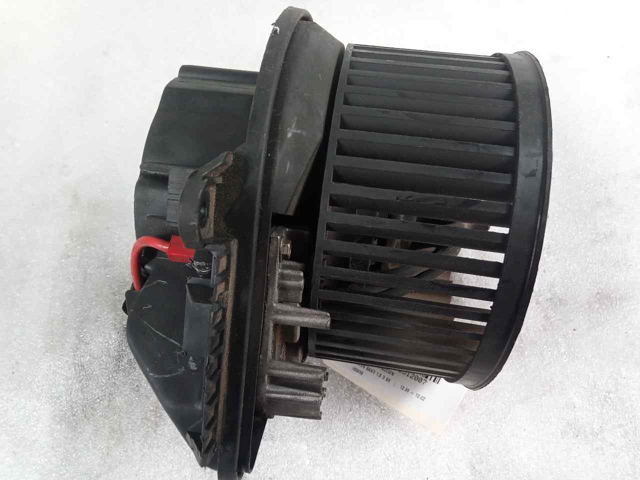 CITROËN Saxo 2 generation (1996-2004) Нагревательный вентиляторный моторчик салона F658083S 24828356