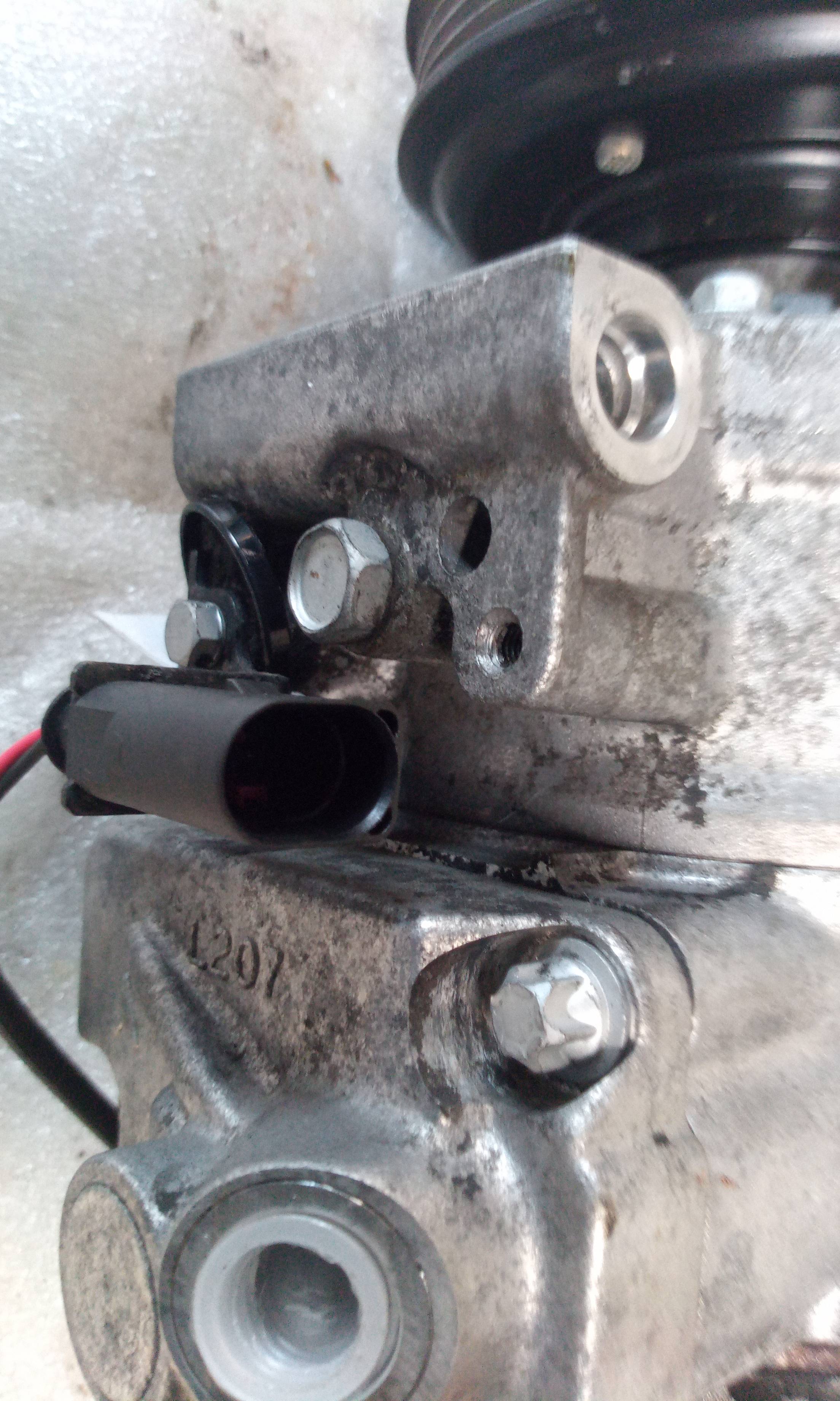 Compresseur clim 4472208423 de Audi A4 avant (8e) 2004-2008 - pieza usada
