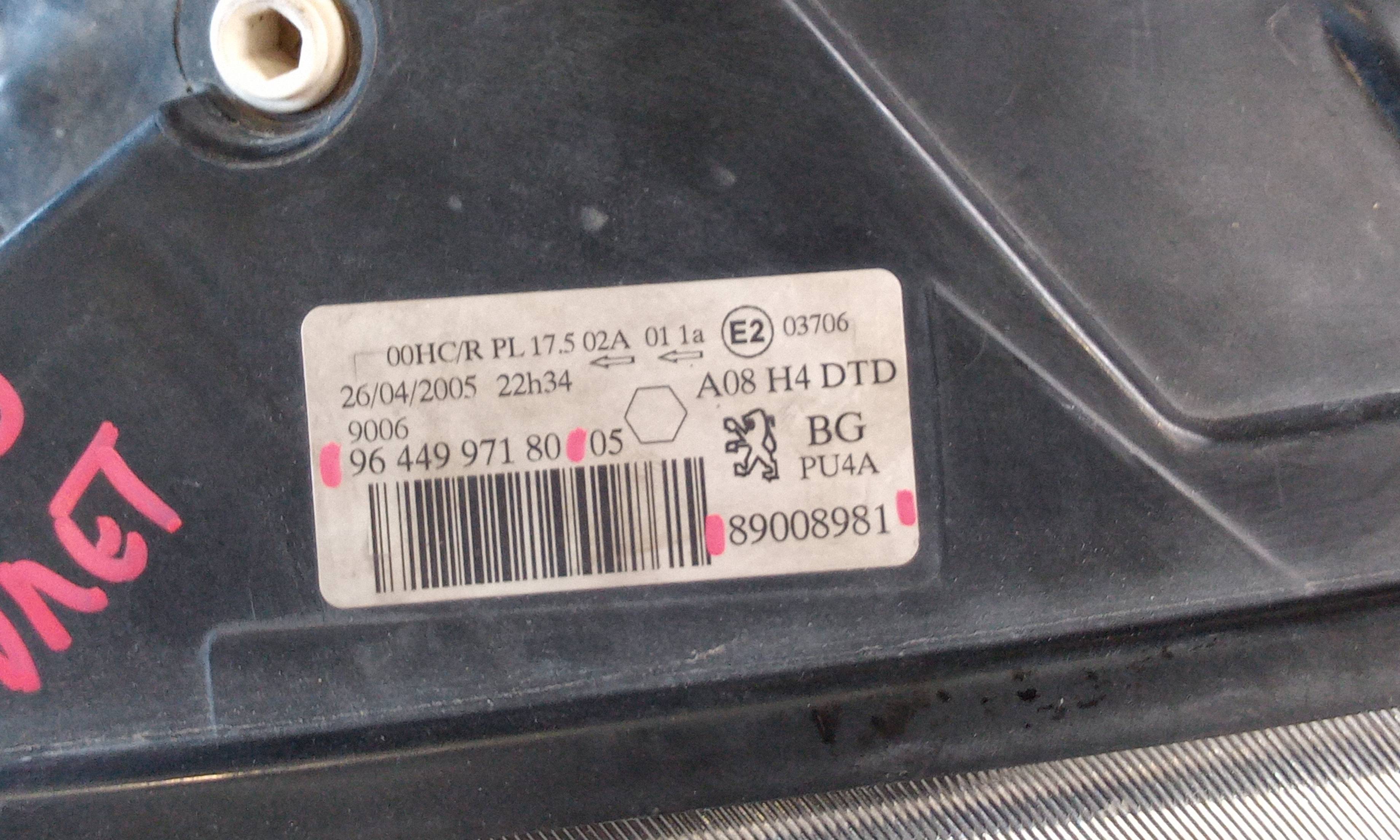 Faro derecho 9644997180 de Peugeot 1007 (km_) 2005-0 - pieza usada