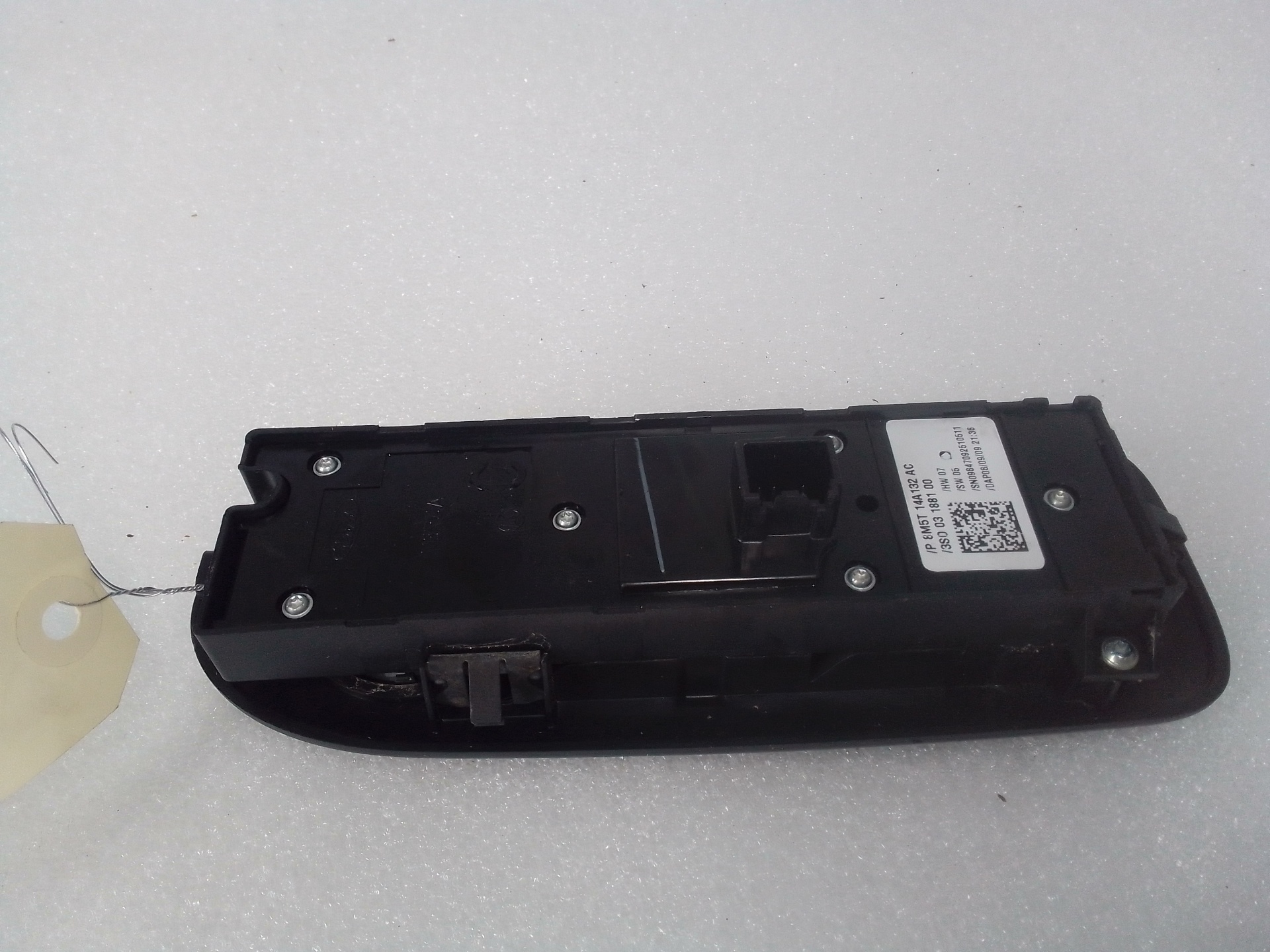 FORD Kuga 2 generation (2013-2020) Front Left Door Window Switch 8M5T14A132AC 20075346