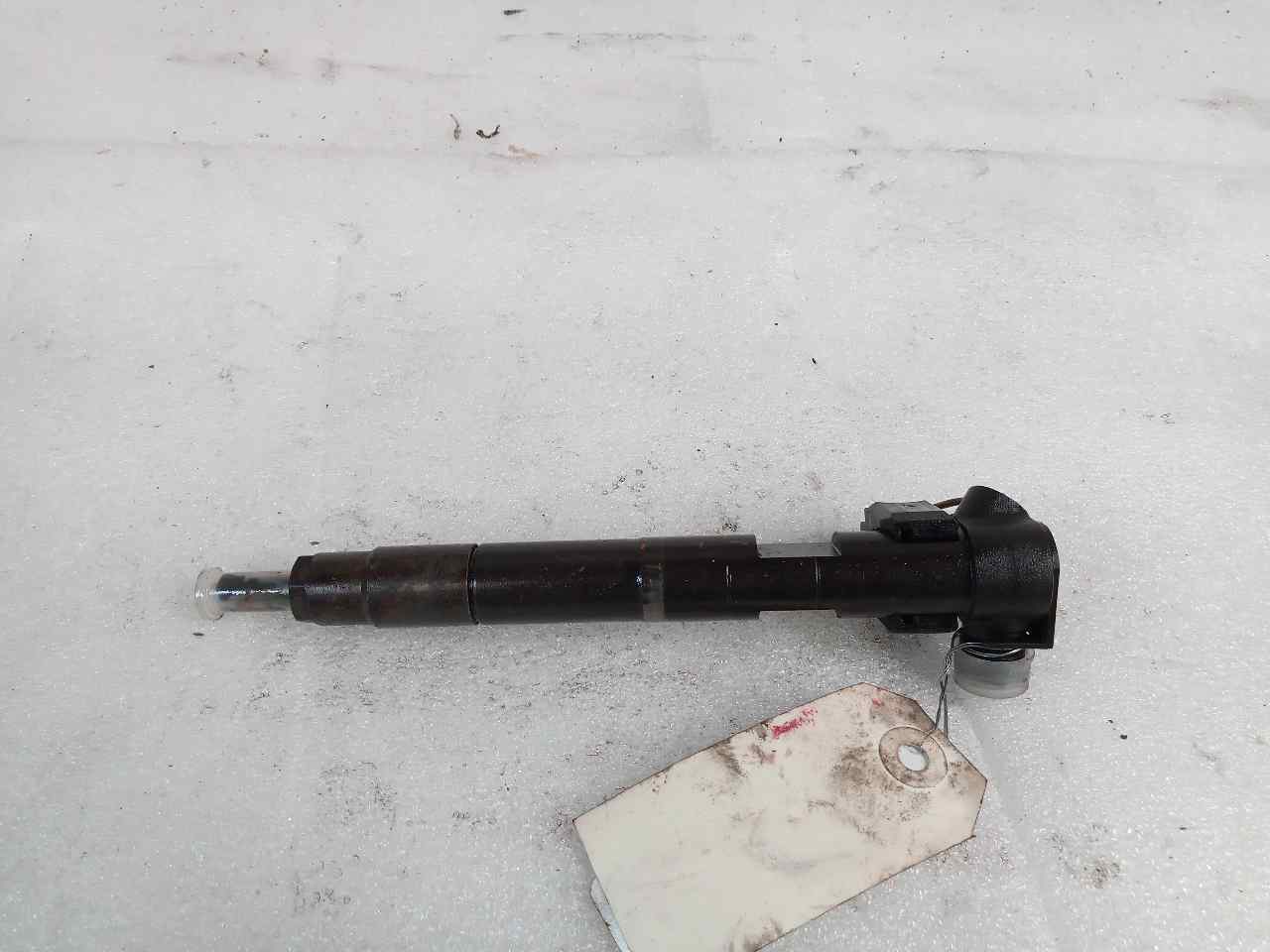 Injecteur 228354010 de Infiniti Q30 2015-2020 con 430000 km - pieza usada