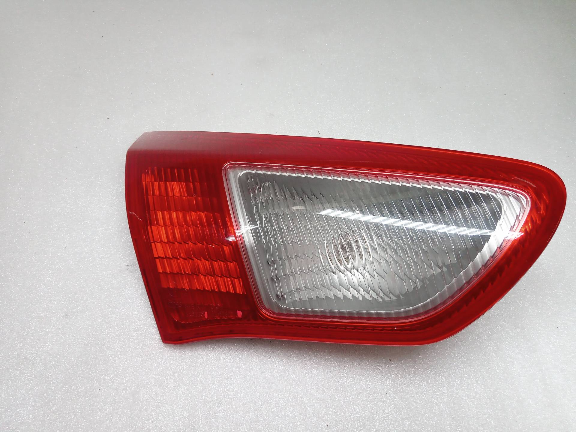 MITSUBISHI Lancer IX (2000-2010) Venstre baglygte 13287977 23801209