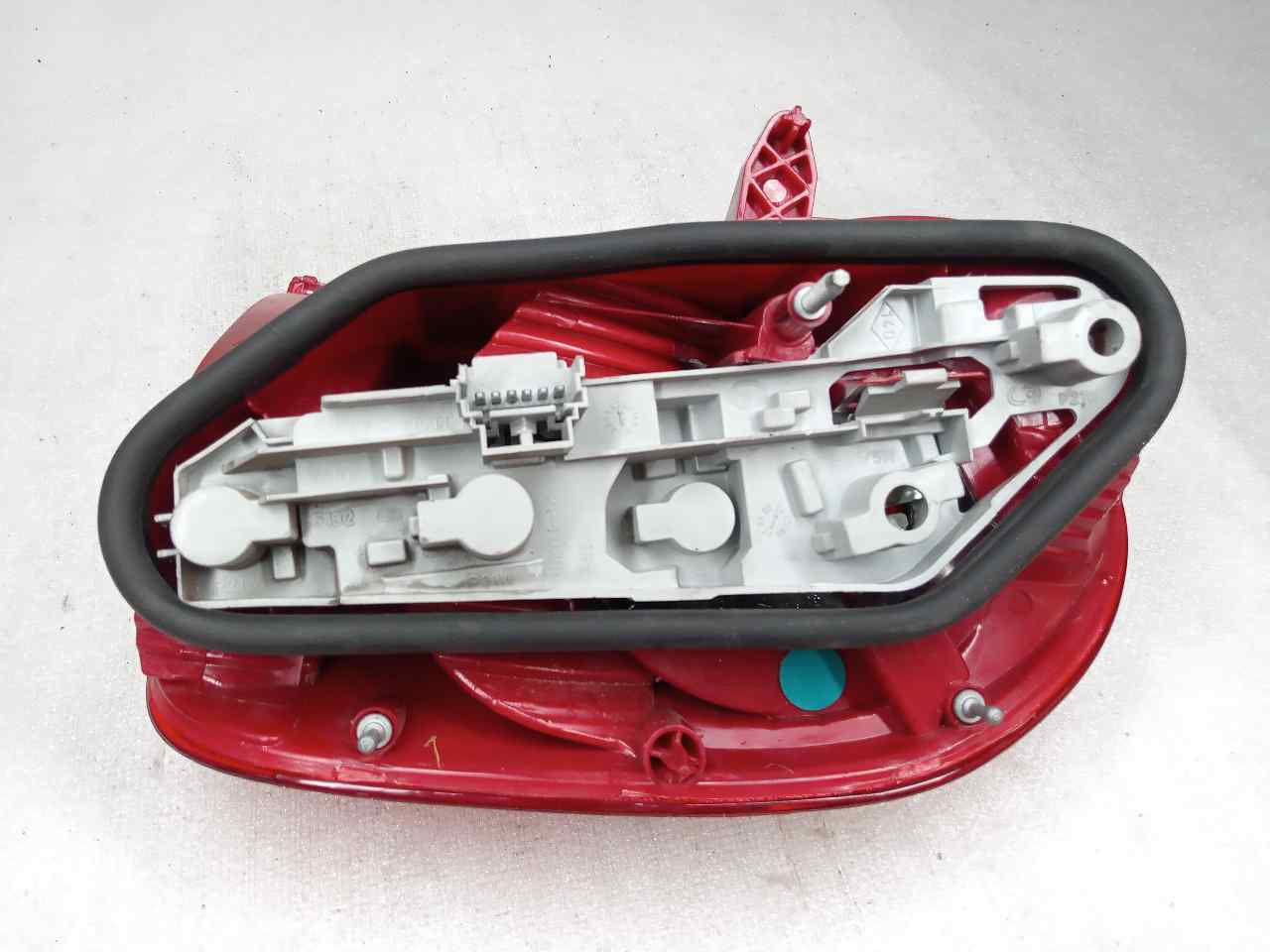 RENAULT Modus 1 generation (2004-2012) Rear Left Taillight 00079146 21631028