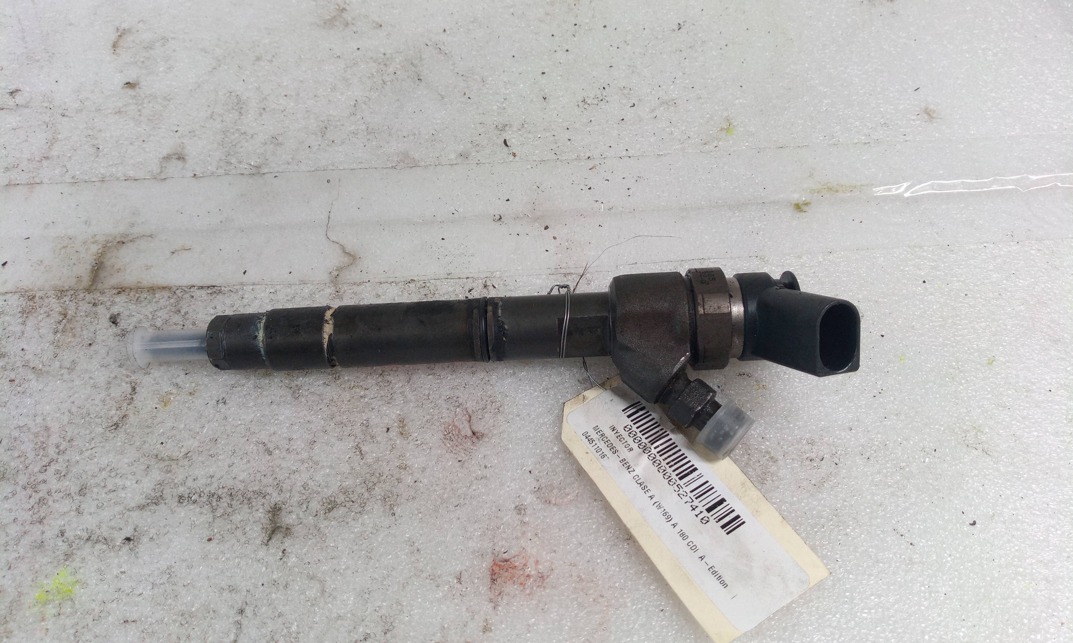 Inyector 0445110167 de Mercedes-benz Clase a (bm 169) 2004-2012 - pieza usada