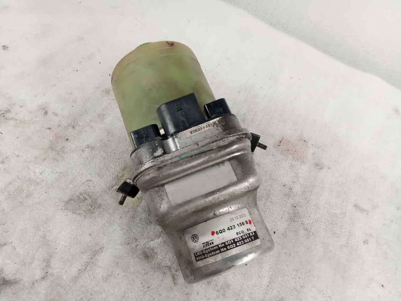 SEAT Cordoba 2 generation (1999-2009) Power Steering Pump 6Q0423156S 24828414