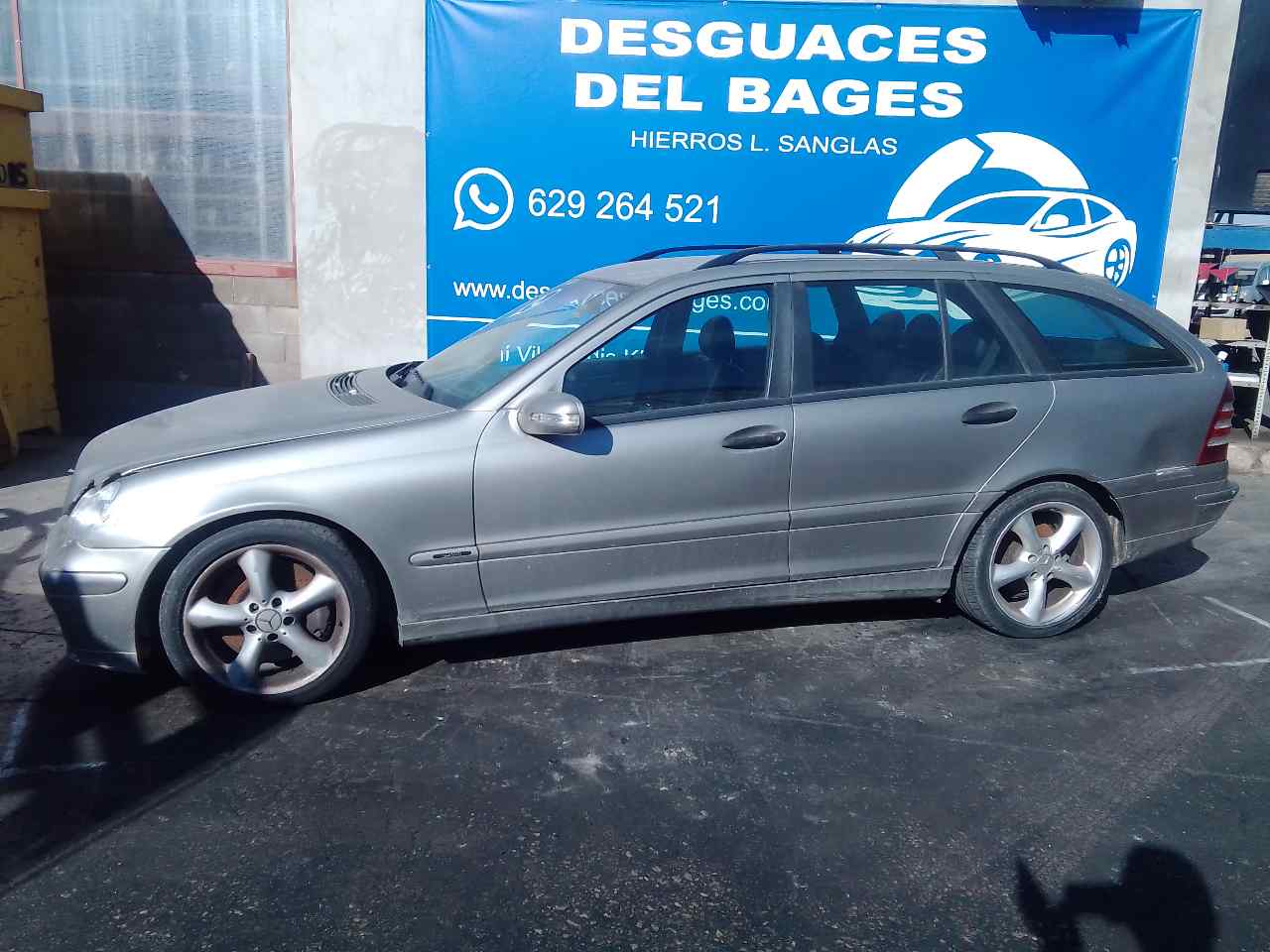 MERCEDES-BENZ C-Class W203/S203/CL203 (2000-2008) Muzikos grotuvas be navigacijos 4F0035223F 24855742