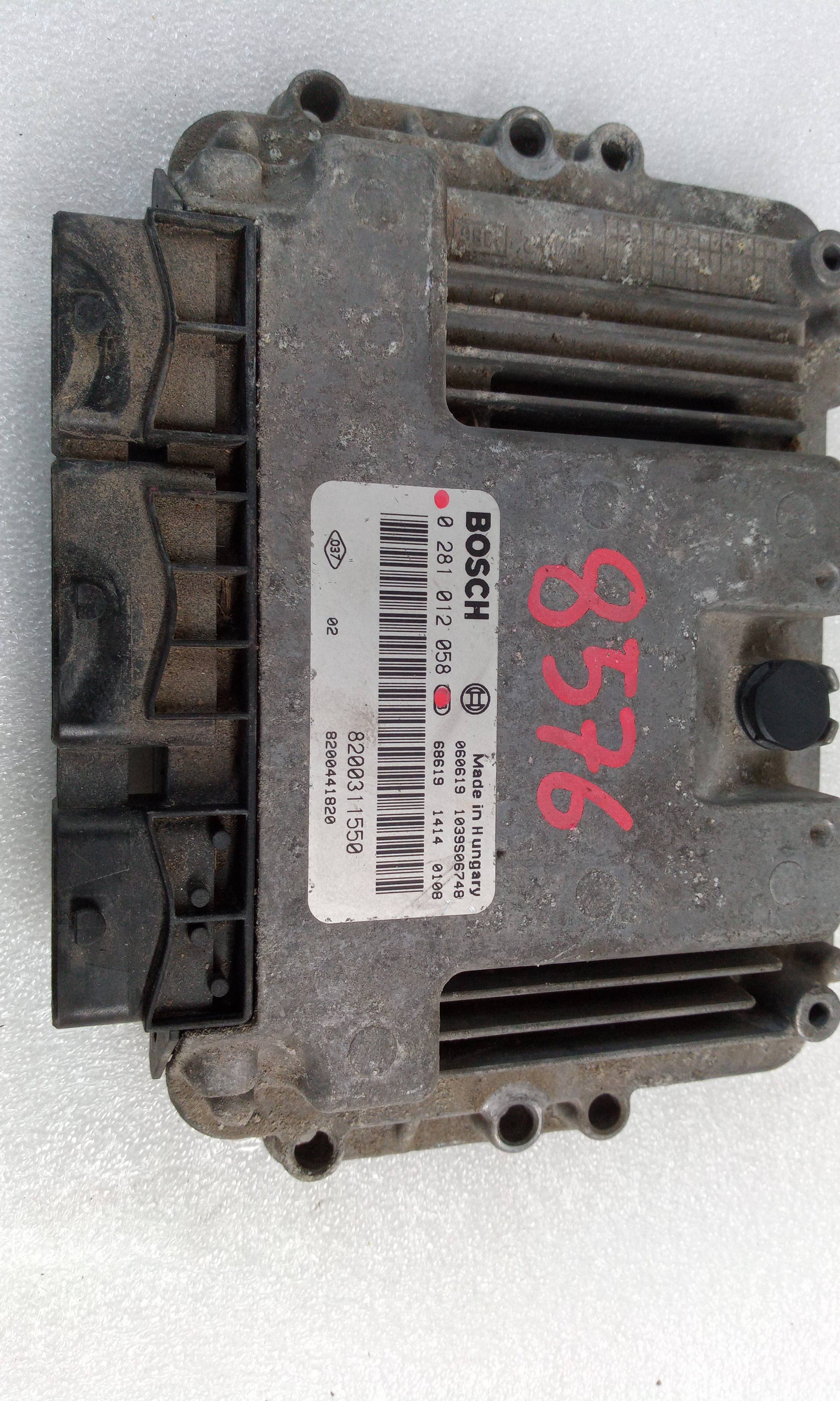 Switchboard engine uce 0281012058 de Renault Espace iv (jk0/1_) 2002-0