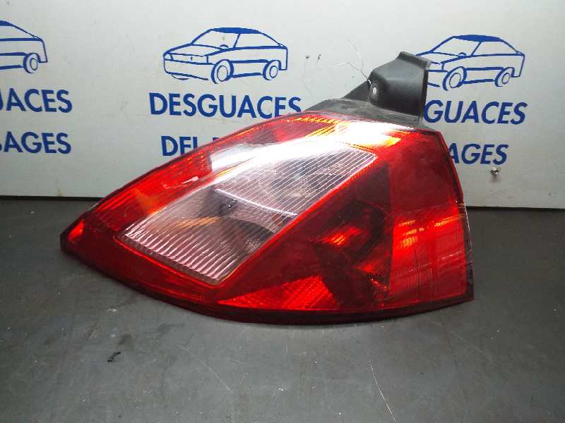 RENAULT Megane 2 generation (2002-2012) Фонарь задний правый 8200073237 20018634