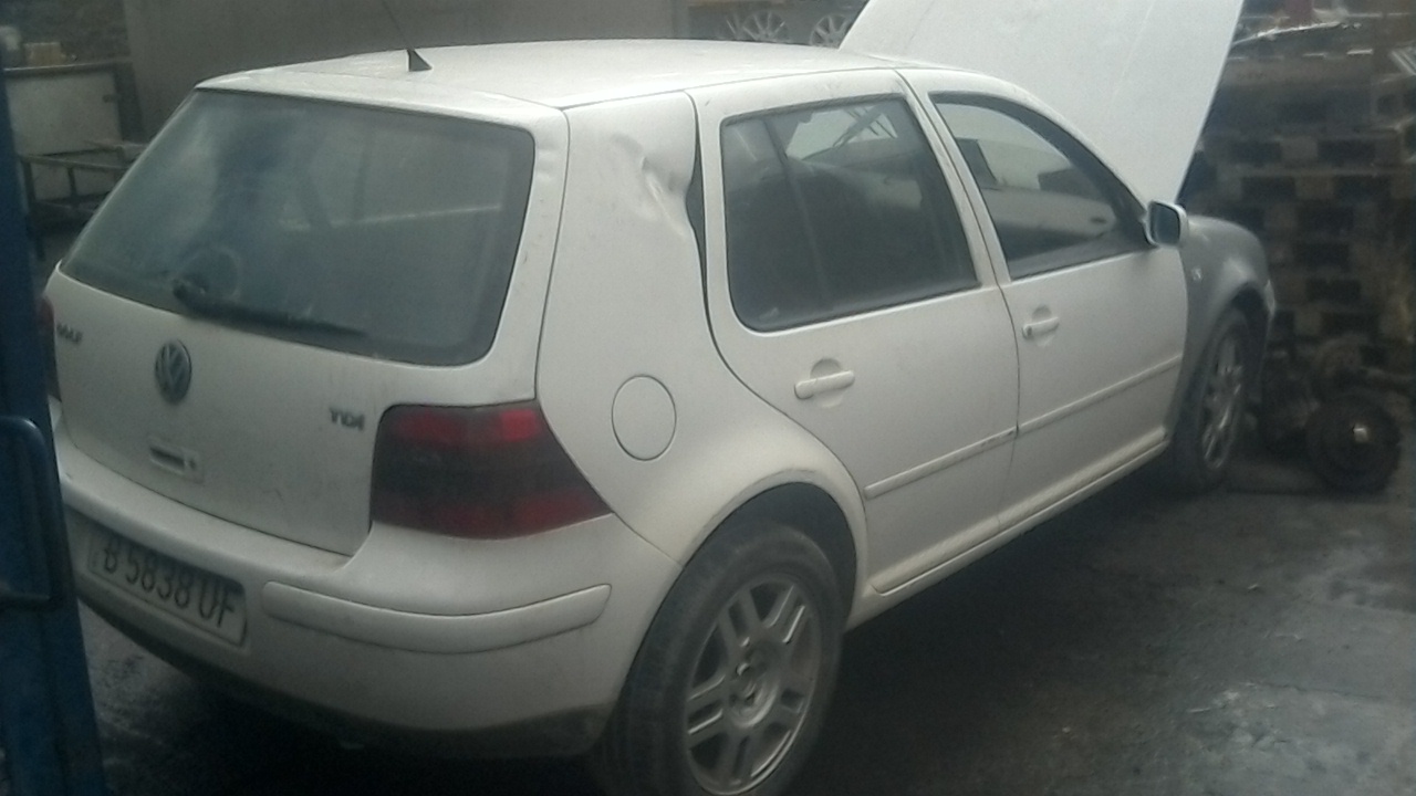 VOLKSWAGEN Bora 1 generation (1998-2005) Замок задней правой двери 3B4839015AL 20029423