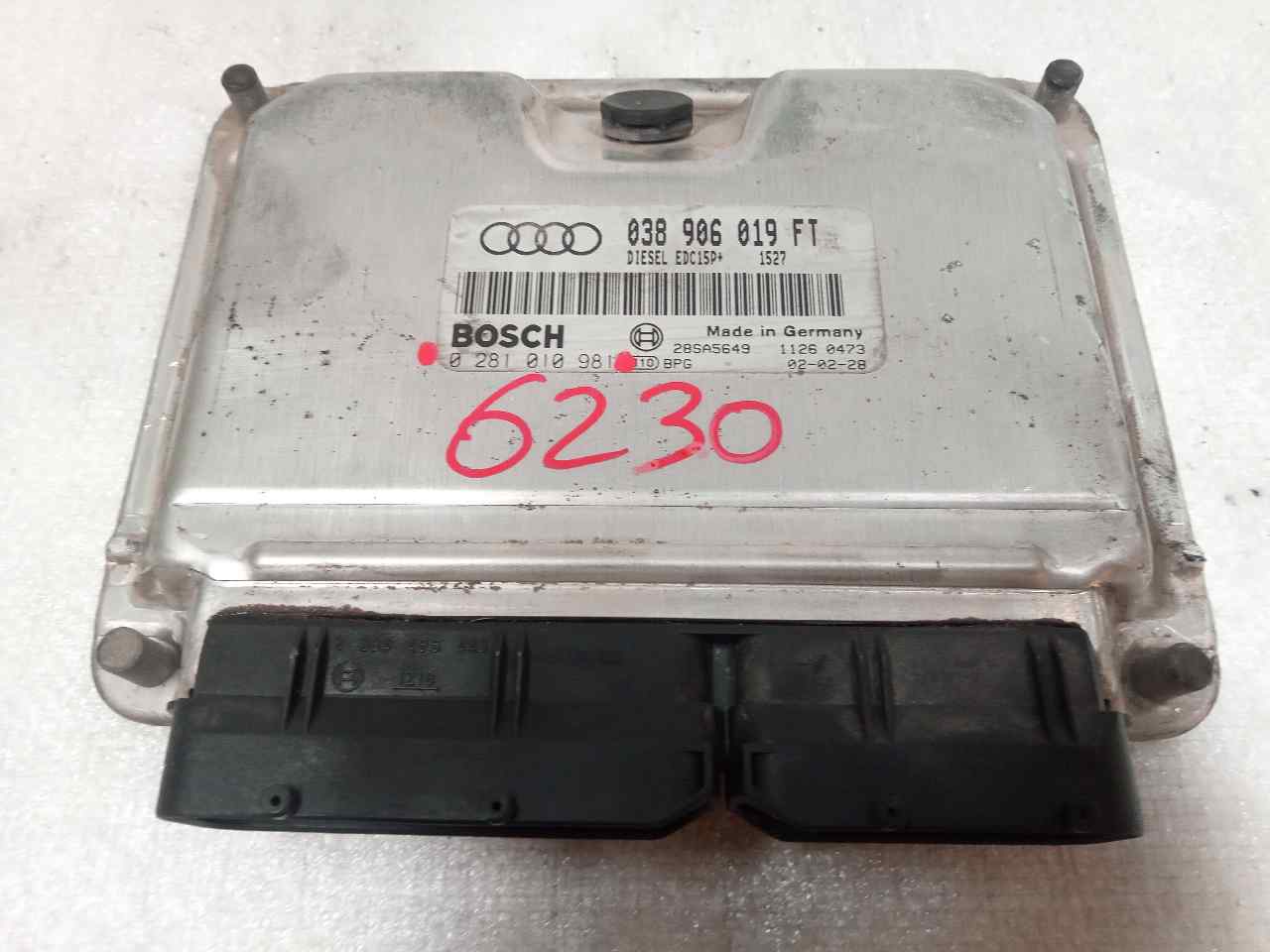 Switchboard engine uce 0281010981 de Audi A3 (8l1) 1997-2001 131 CV