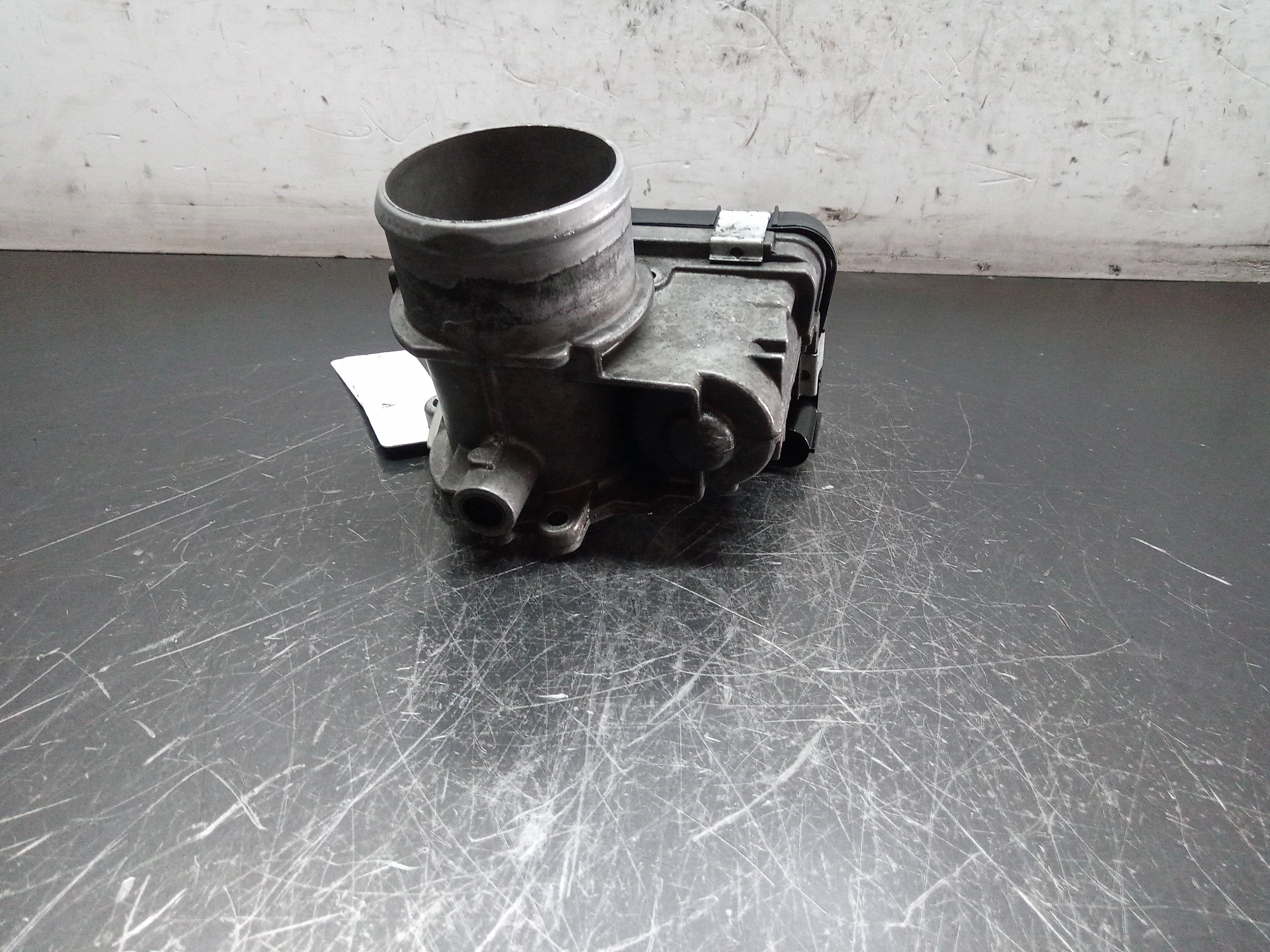 Caja de mariposa 5801727743 de Fiat Ducato maxi furgón ta 40 (290) 0-0 148 CV - pieza usada