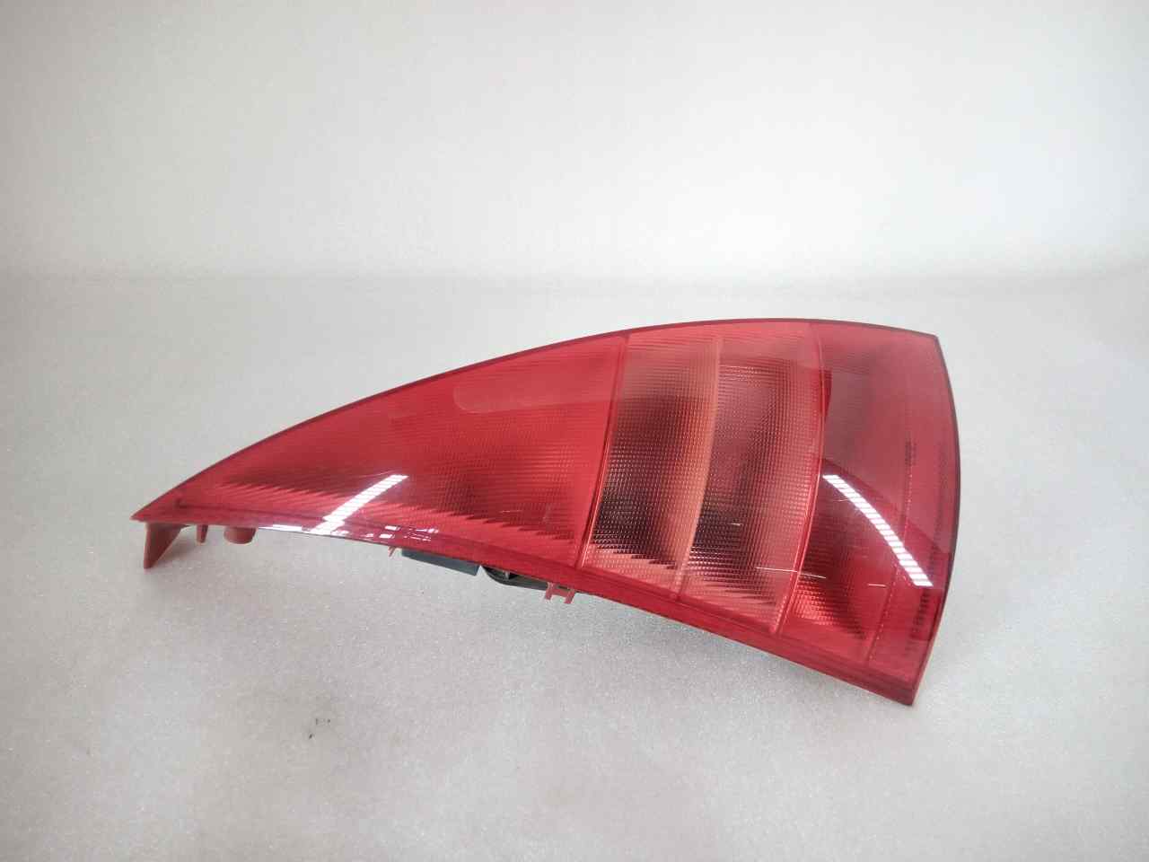 CITROËN C3 1 generation (2002-2010) Rear Right Taillight Lamp 20067912