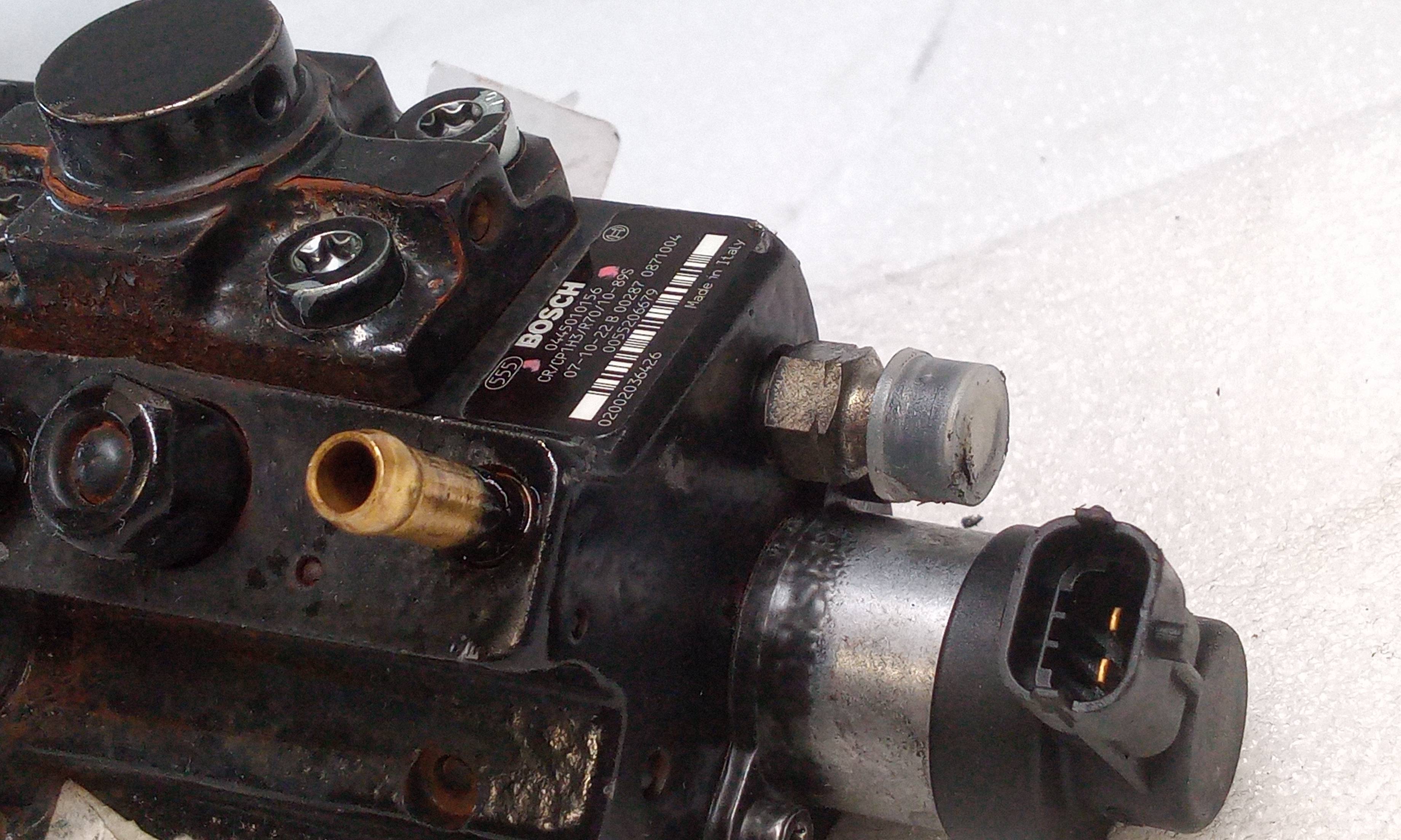 Injection pump 0445010156 de Opel Vectra c (z02) 2002-2004 120 CV - pieza usada