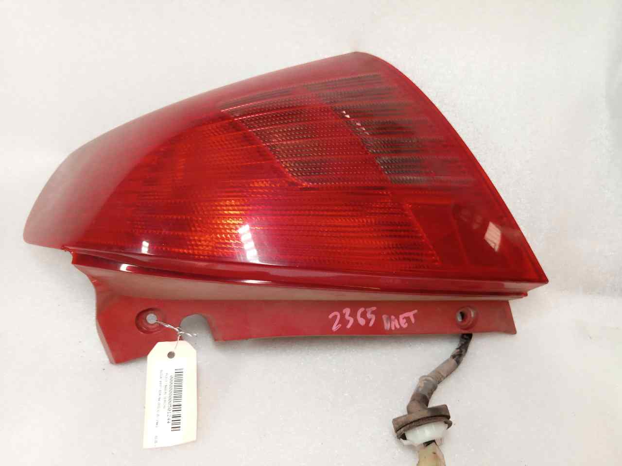 SUZUKI Swift 3 generation (2004-2010) Rear Right Taillight Lamp 23801072