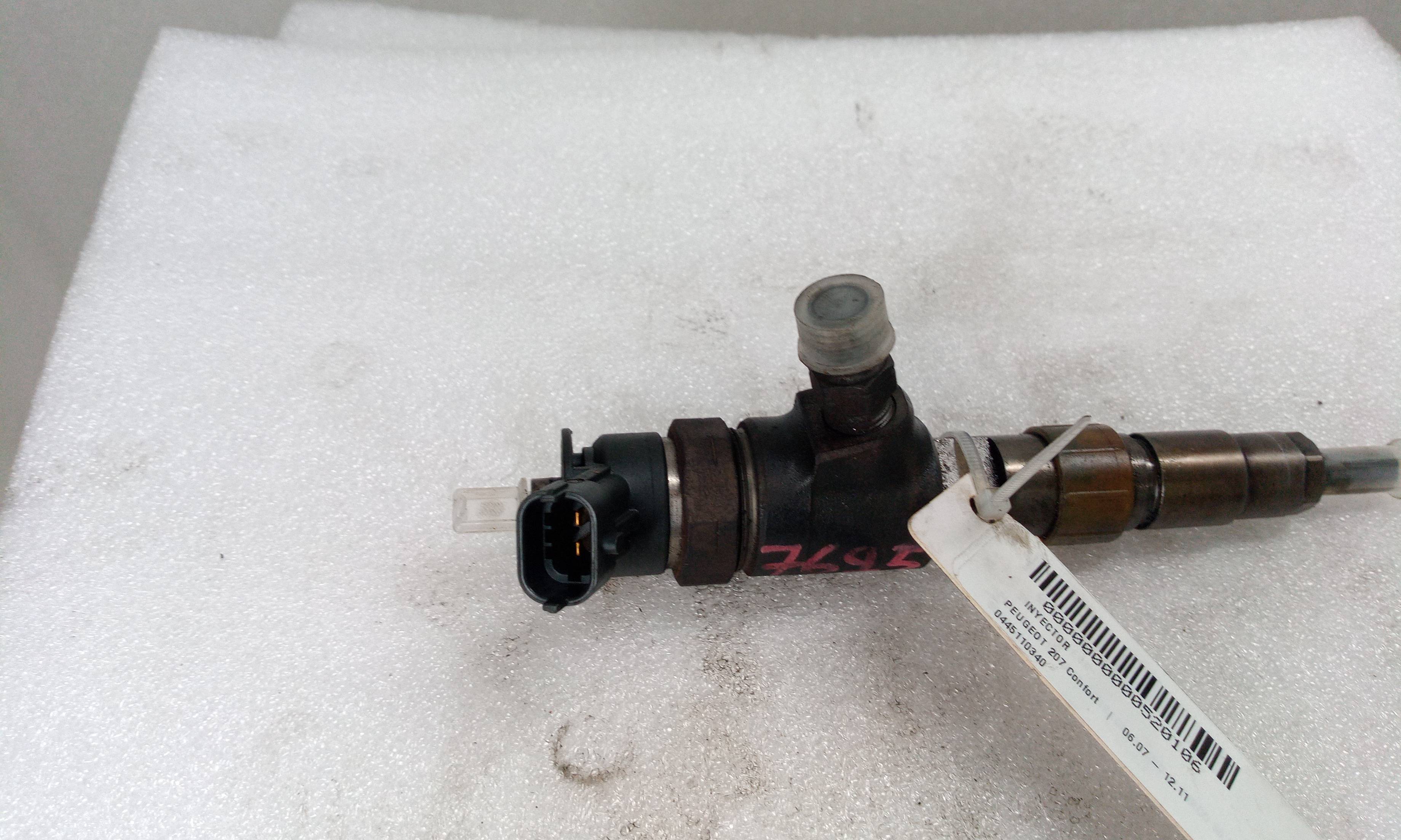 DODGE Injecteur de carburant 0445110340 25576538