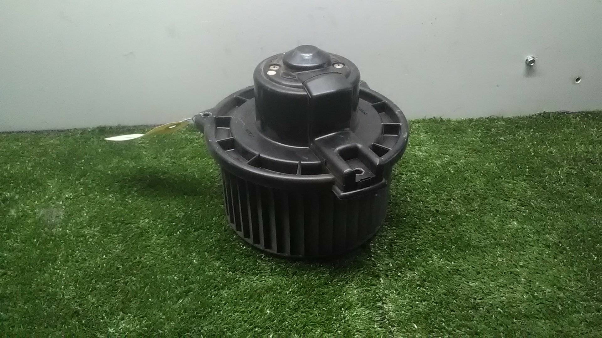 MITSUBISHI Pajero 3 generation (1999-2006) Heater Blower Fan 1940005102 20033729