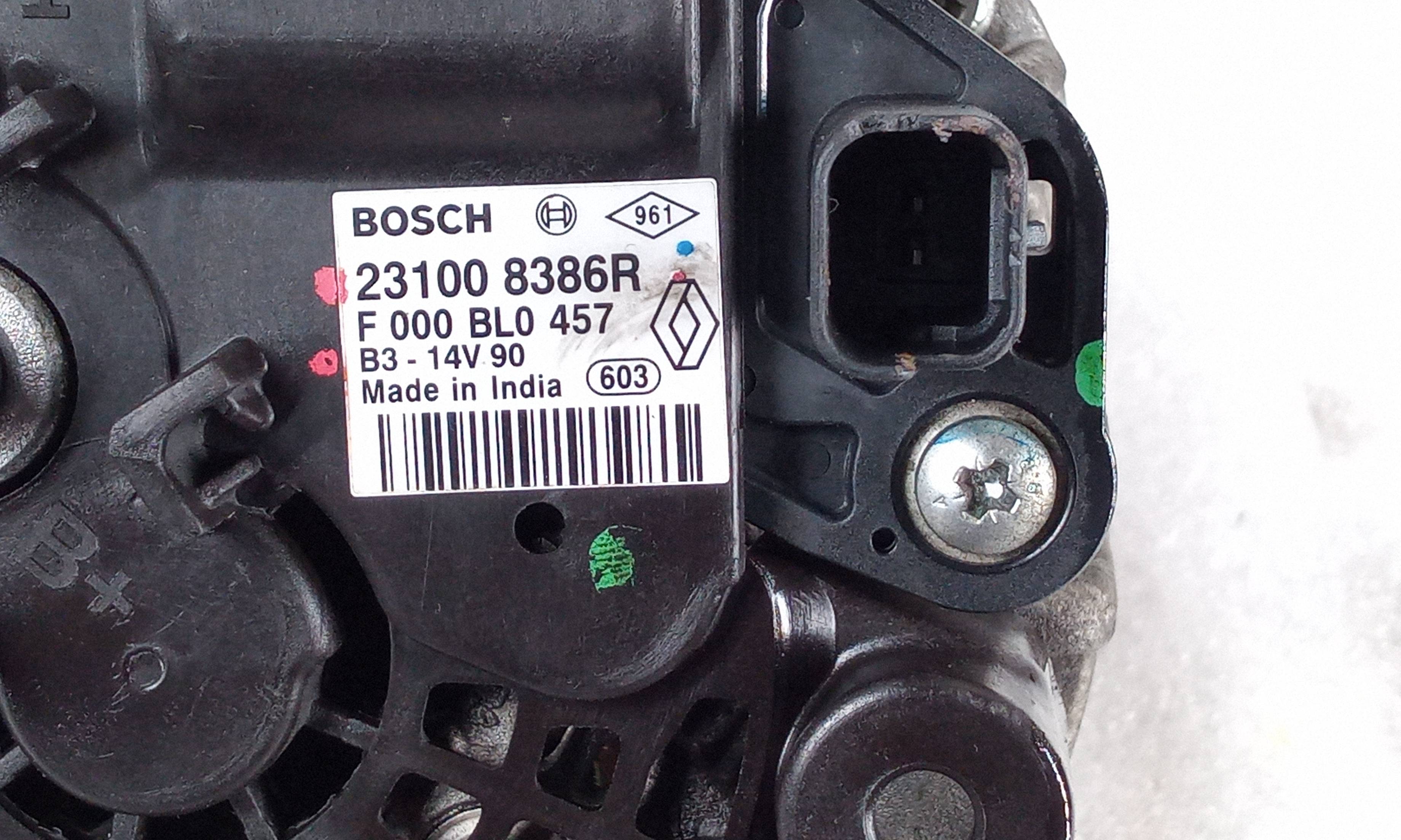 DACIA Sandero 1 generation (2008-2012) Dynamo 231008386R 24854174